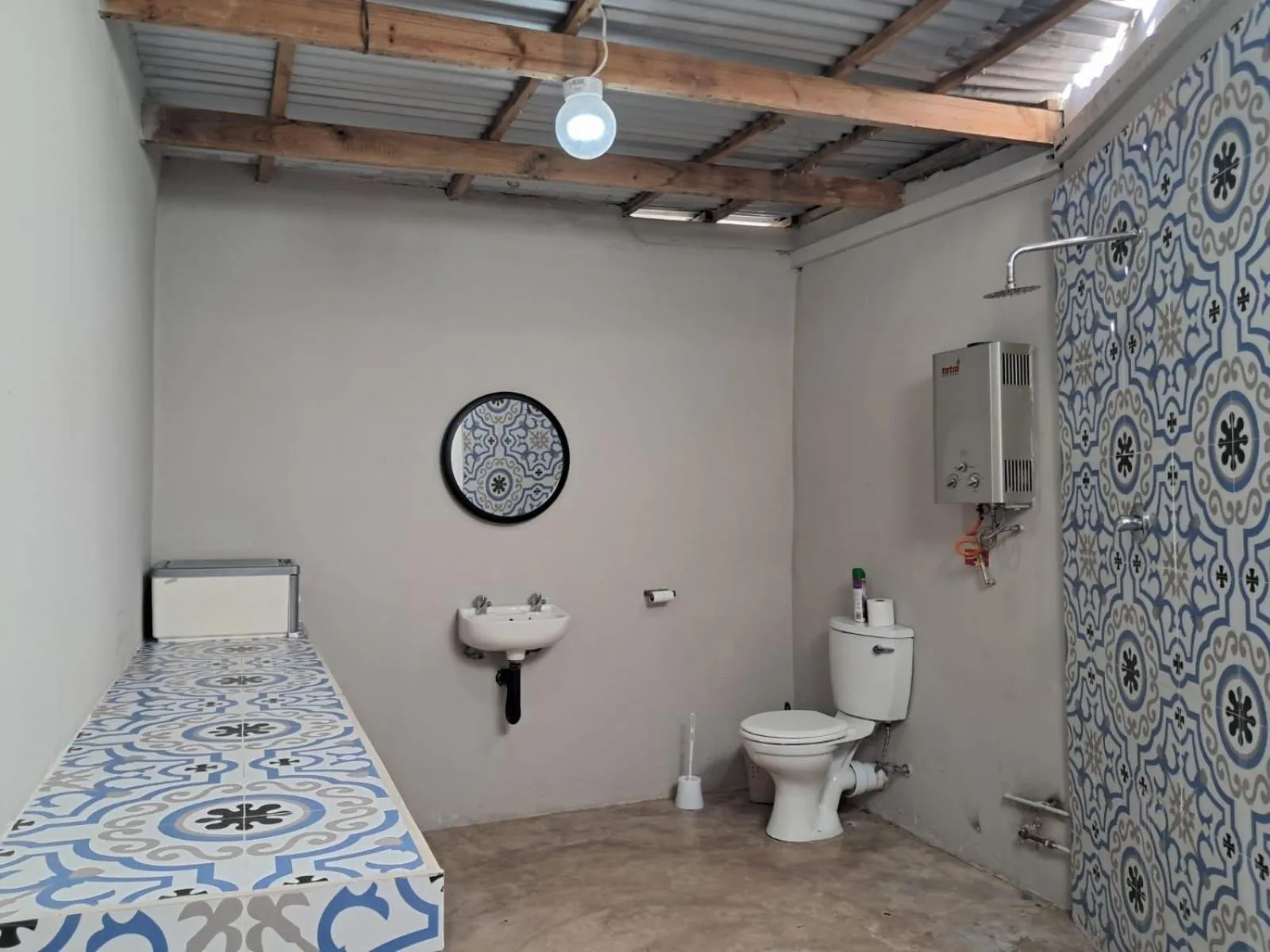 Bathroom in SeaXplore Lodge & Dive Center