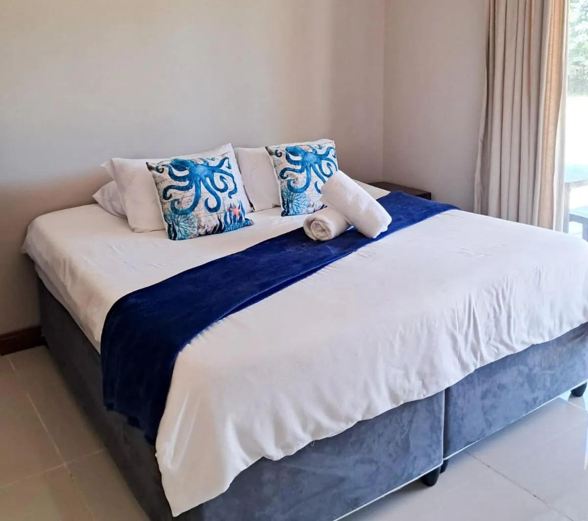 Bed in SeaXplore Lodge & Dive Center