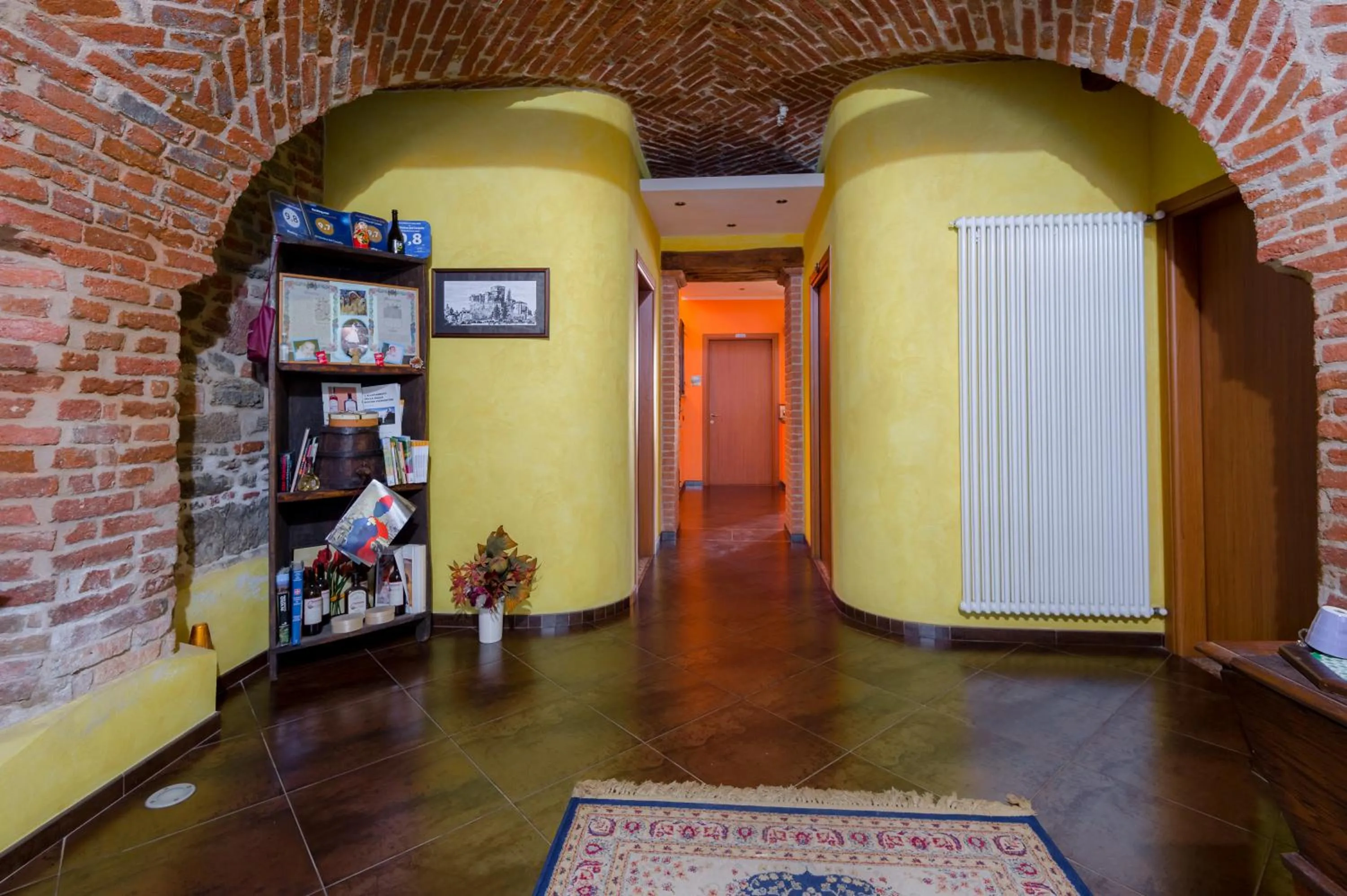 Lobby or reception in All'Ombra del Castello