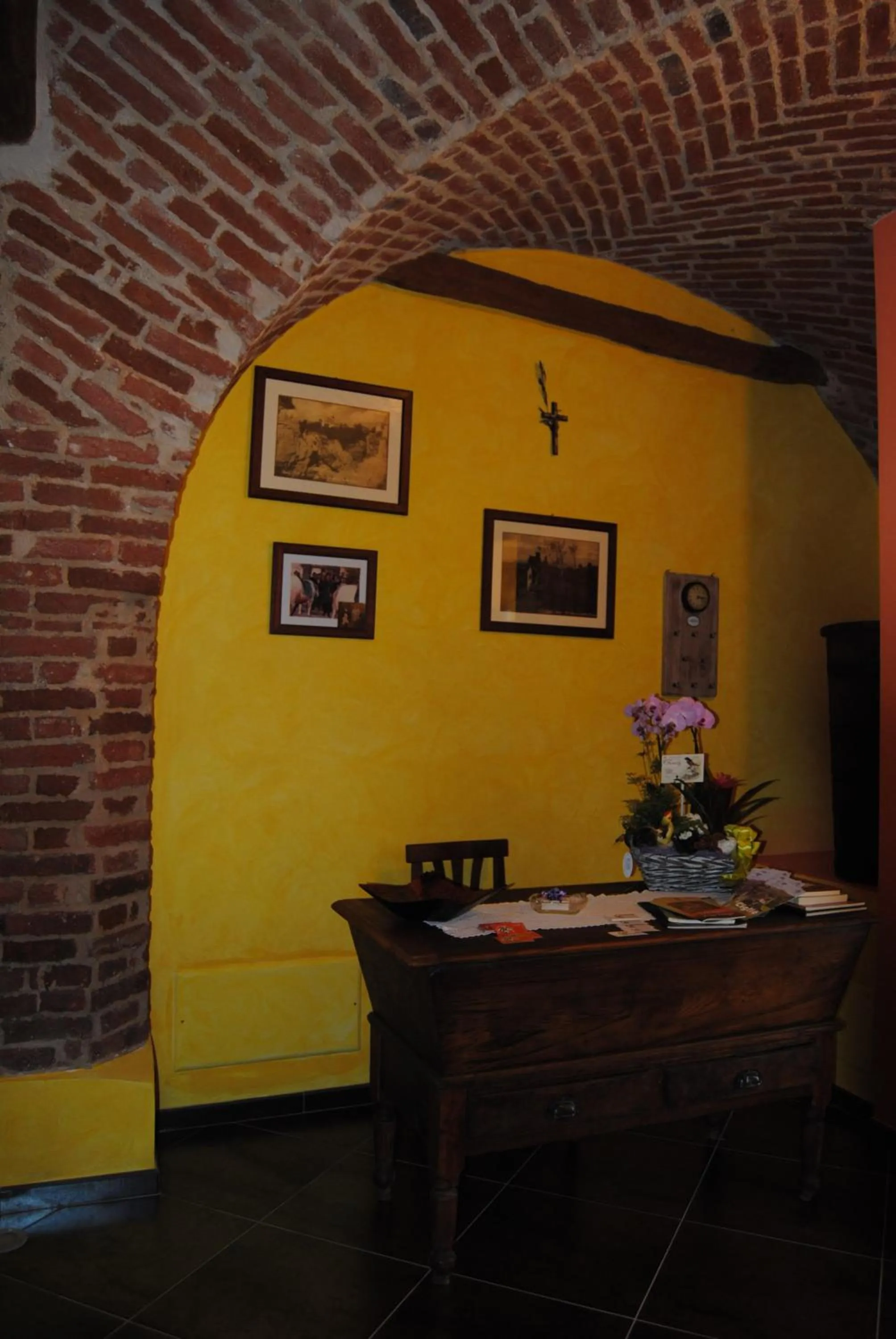 Lobby or reception in All'Ombra del Castello