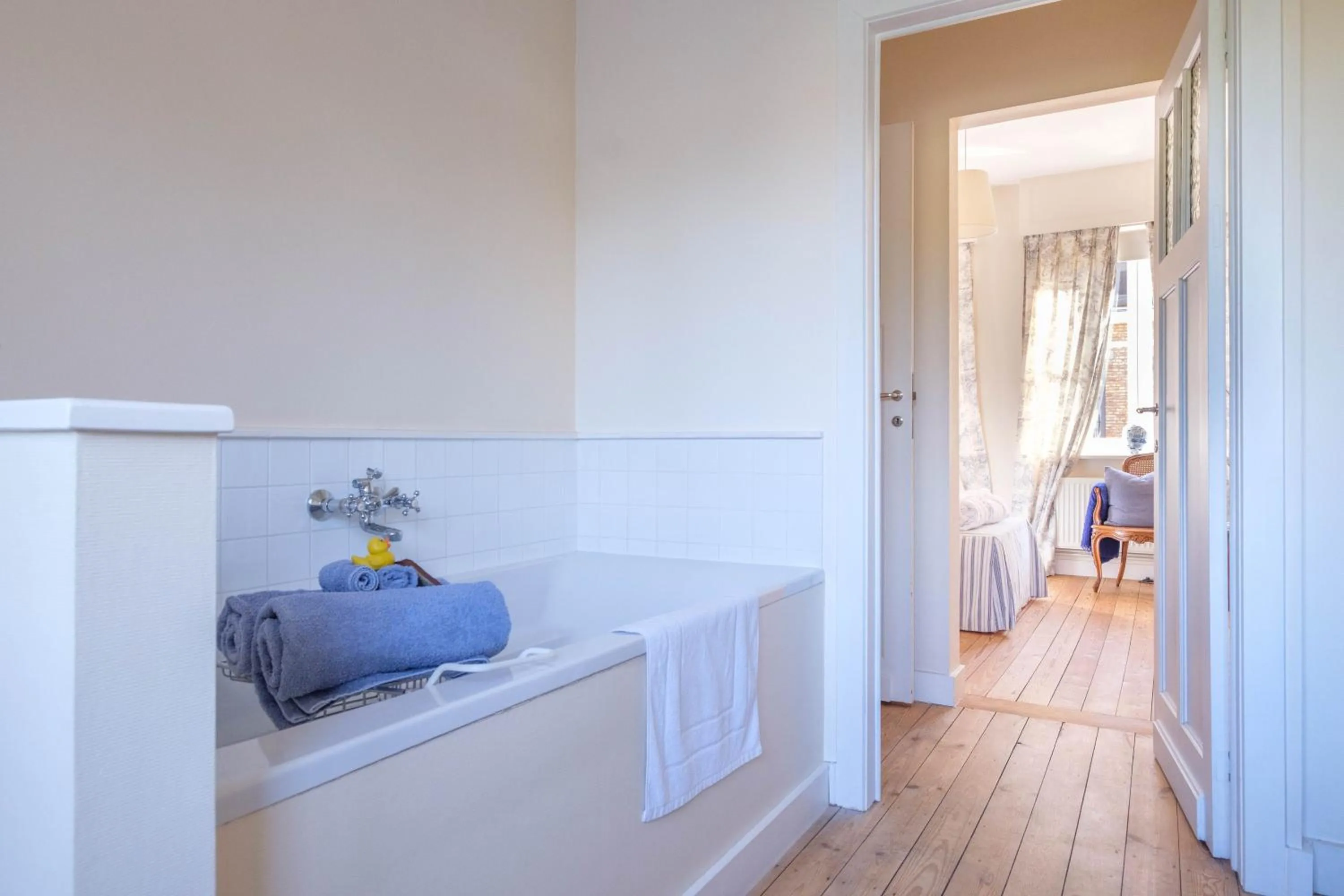 Bathroom, Bed in B&B mybandb