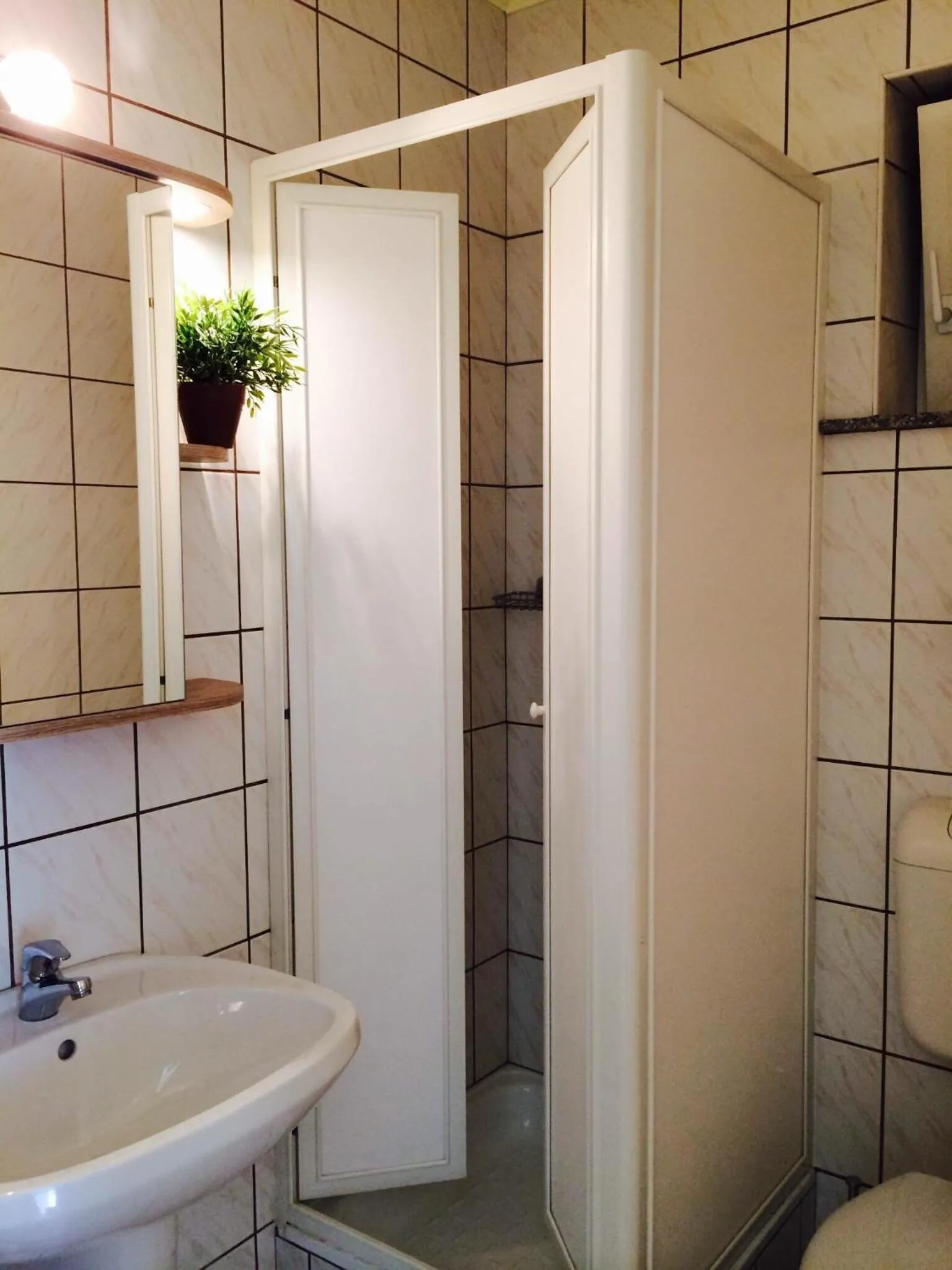 Bathroom in Judit Vendégház