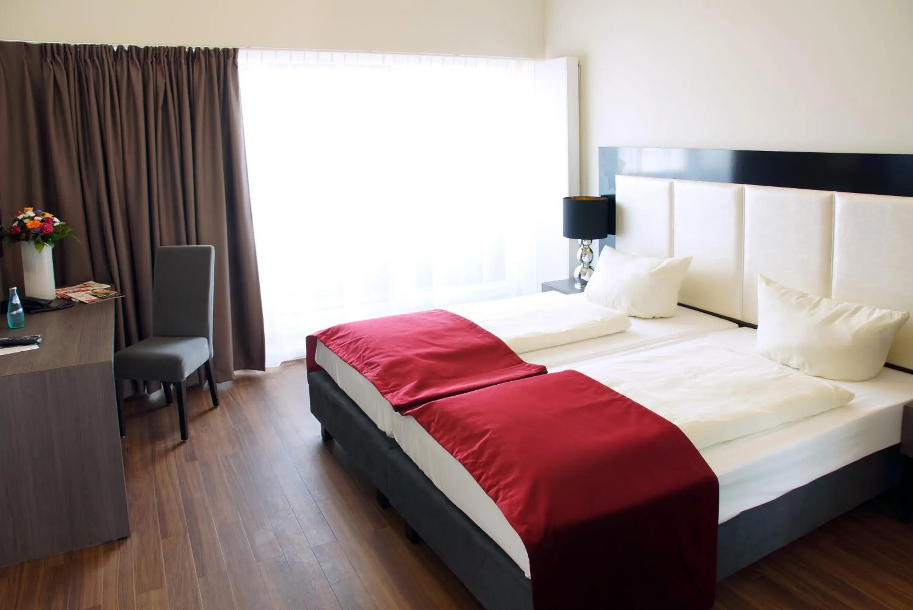 Day, Bed in Milbor Hotel Day, Bed in Milbor Hotel