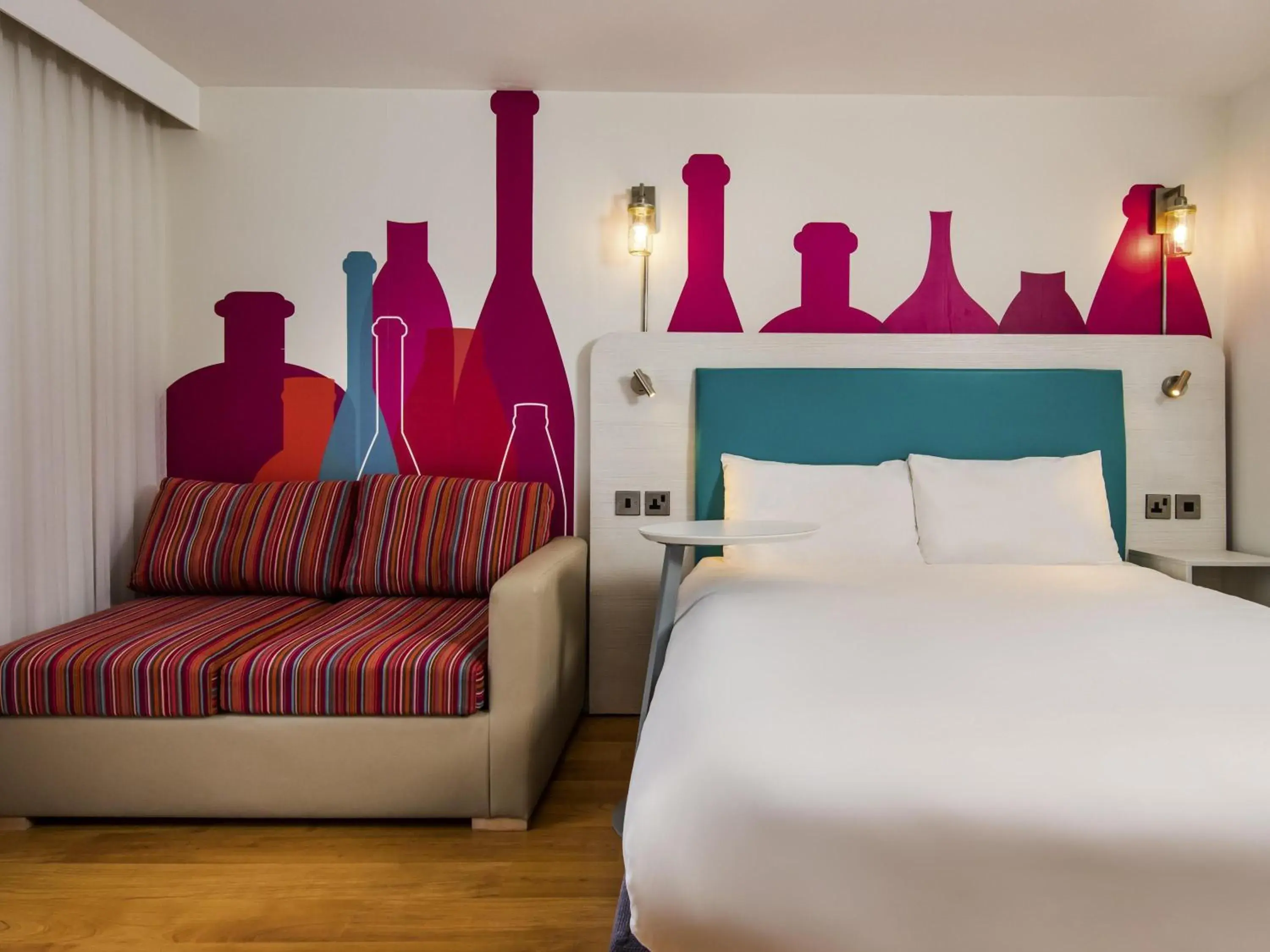 Bedroom, Bed in ibis Styles Barnsley Bedroom, Bed in ibis Styles Barnsley