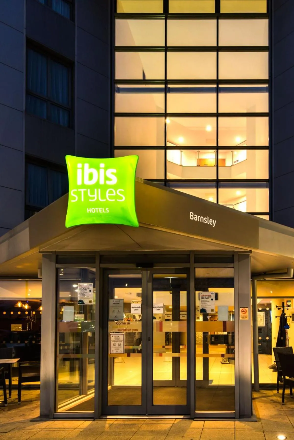 Facade/entrance in ibis Styles Barnsley
