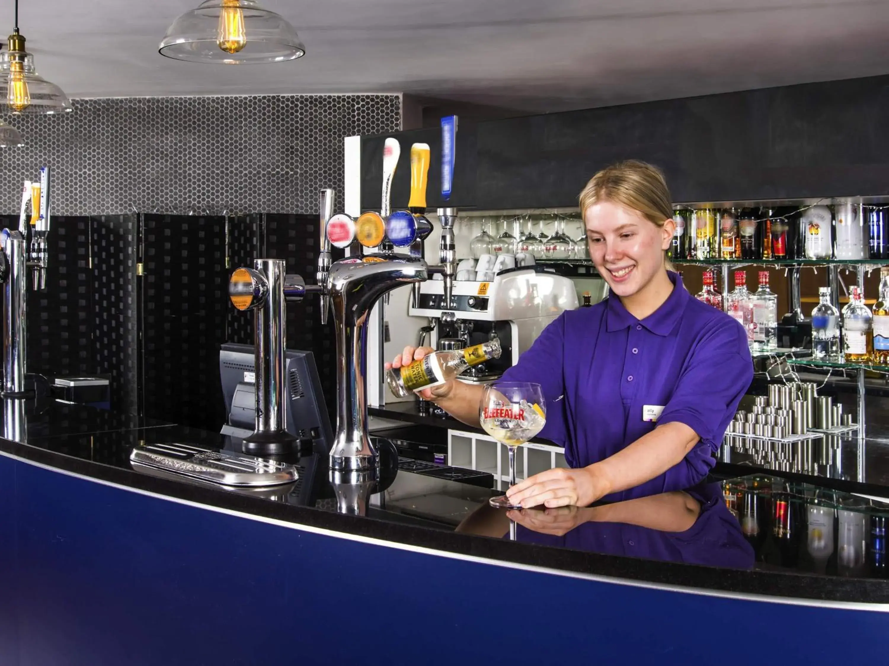 Lounge or bar in ibis Styles Barnsley Lounge or bar in ibis Styles Barnsley