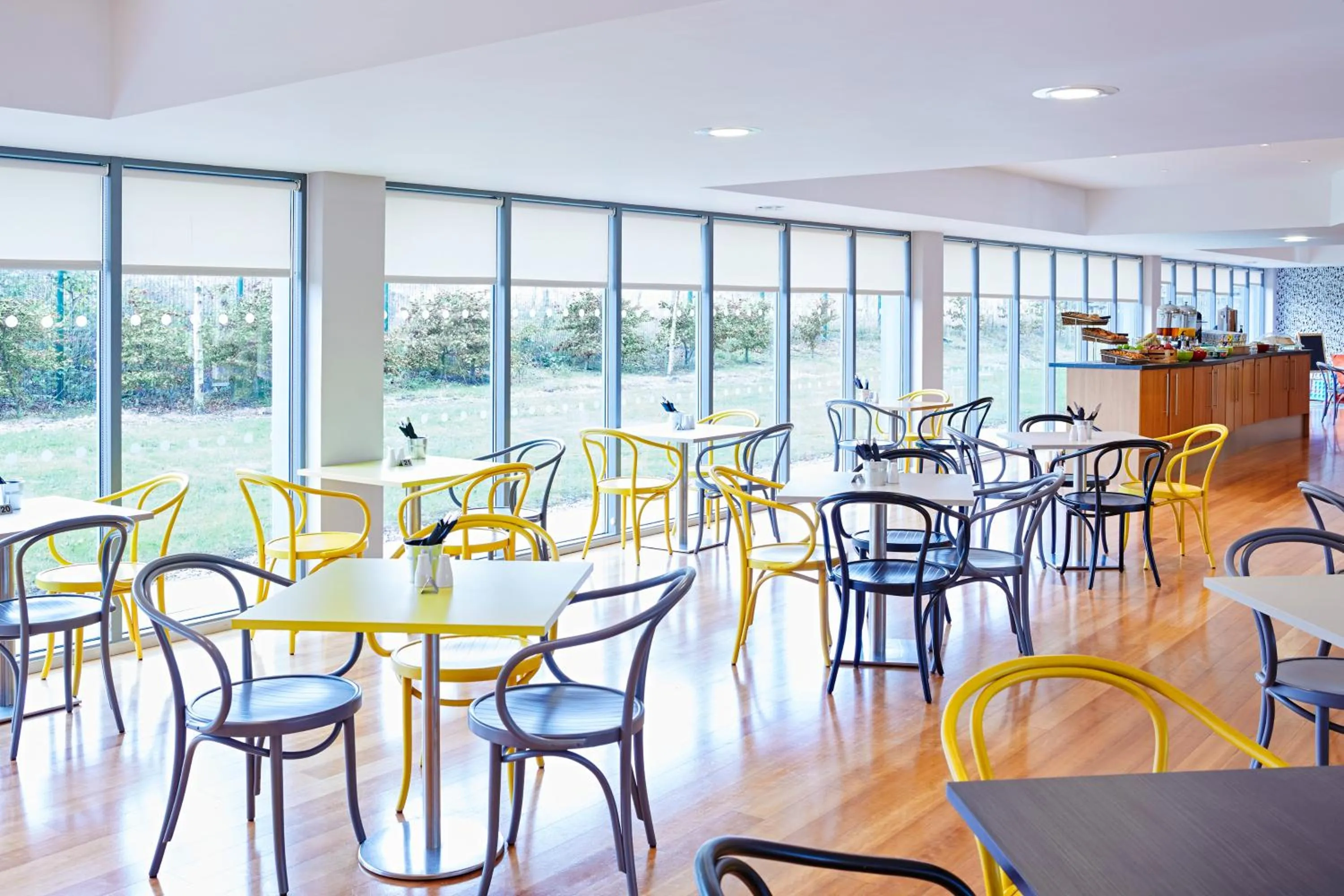 Restaurant/places to eat in ibis Styles Barnsley