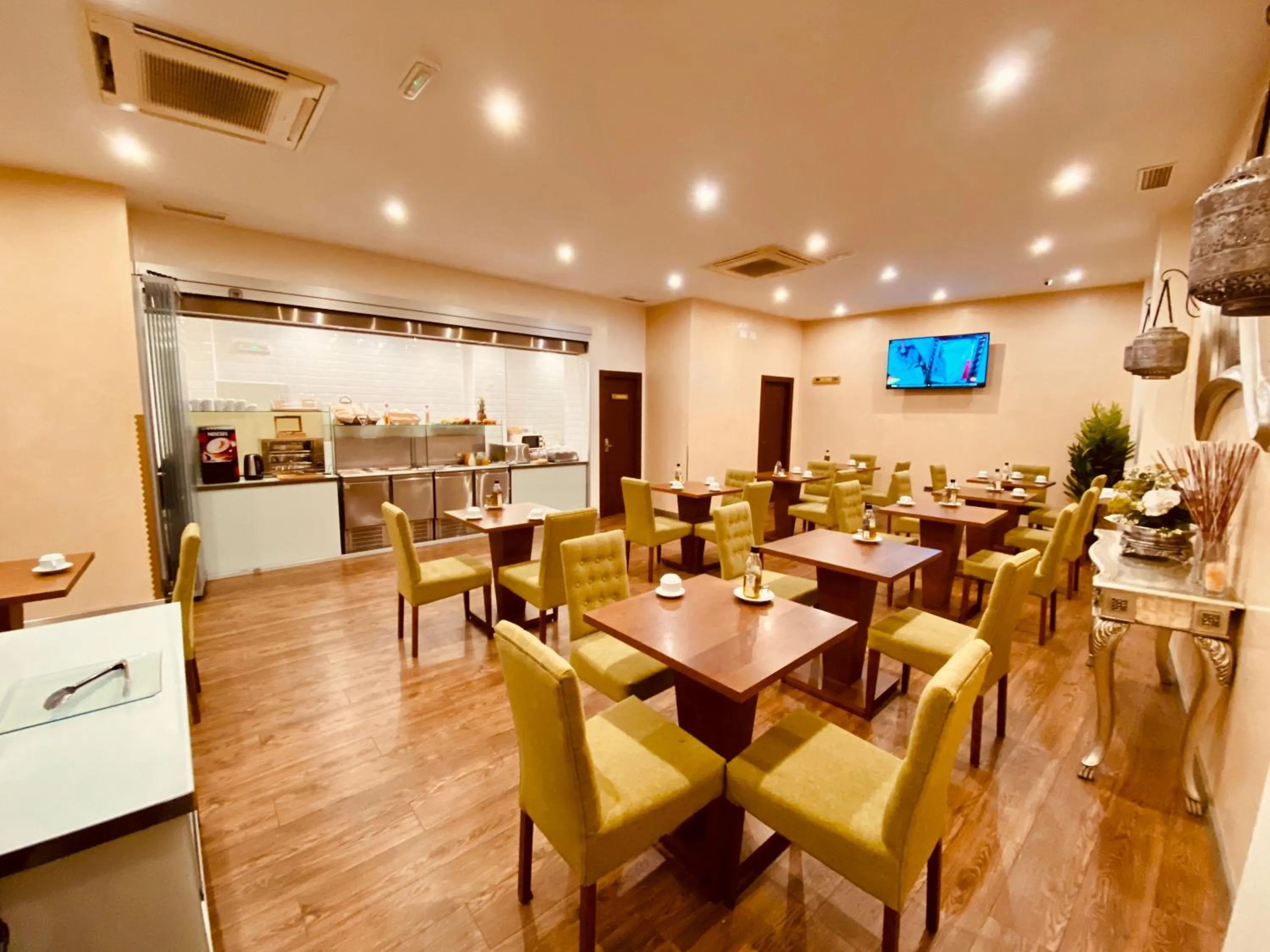 Breakfast in Hotel Palace Sevilla