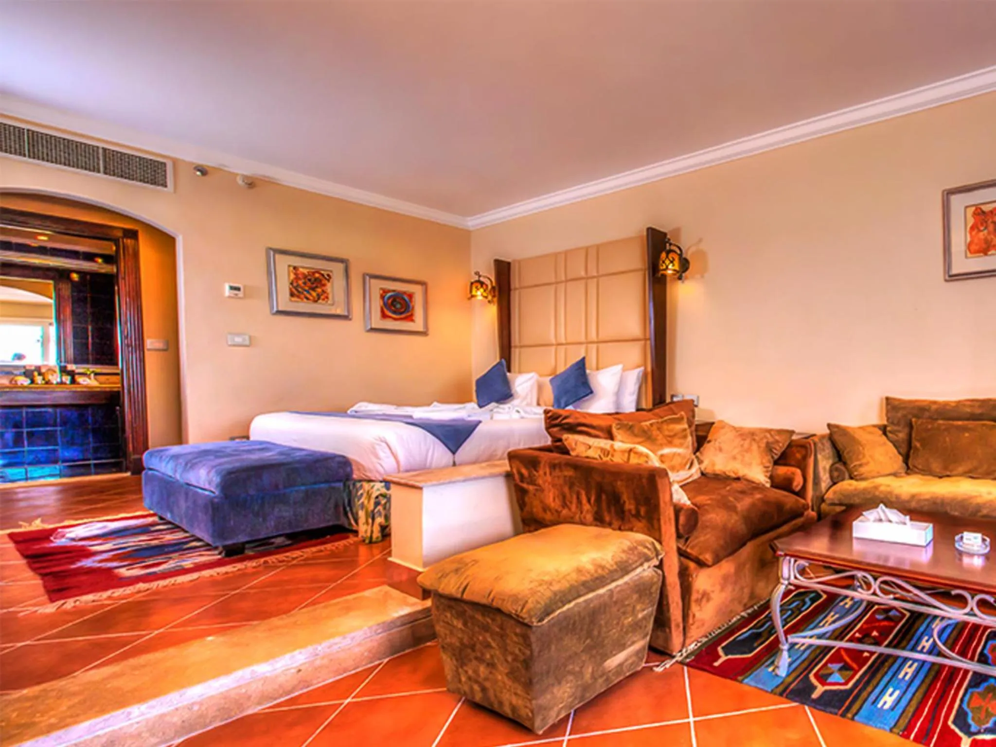 Photo of the whole room, Bed in Porto Matrouh Beach Resort