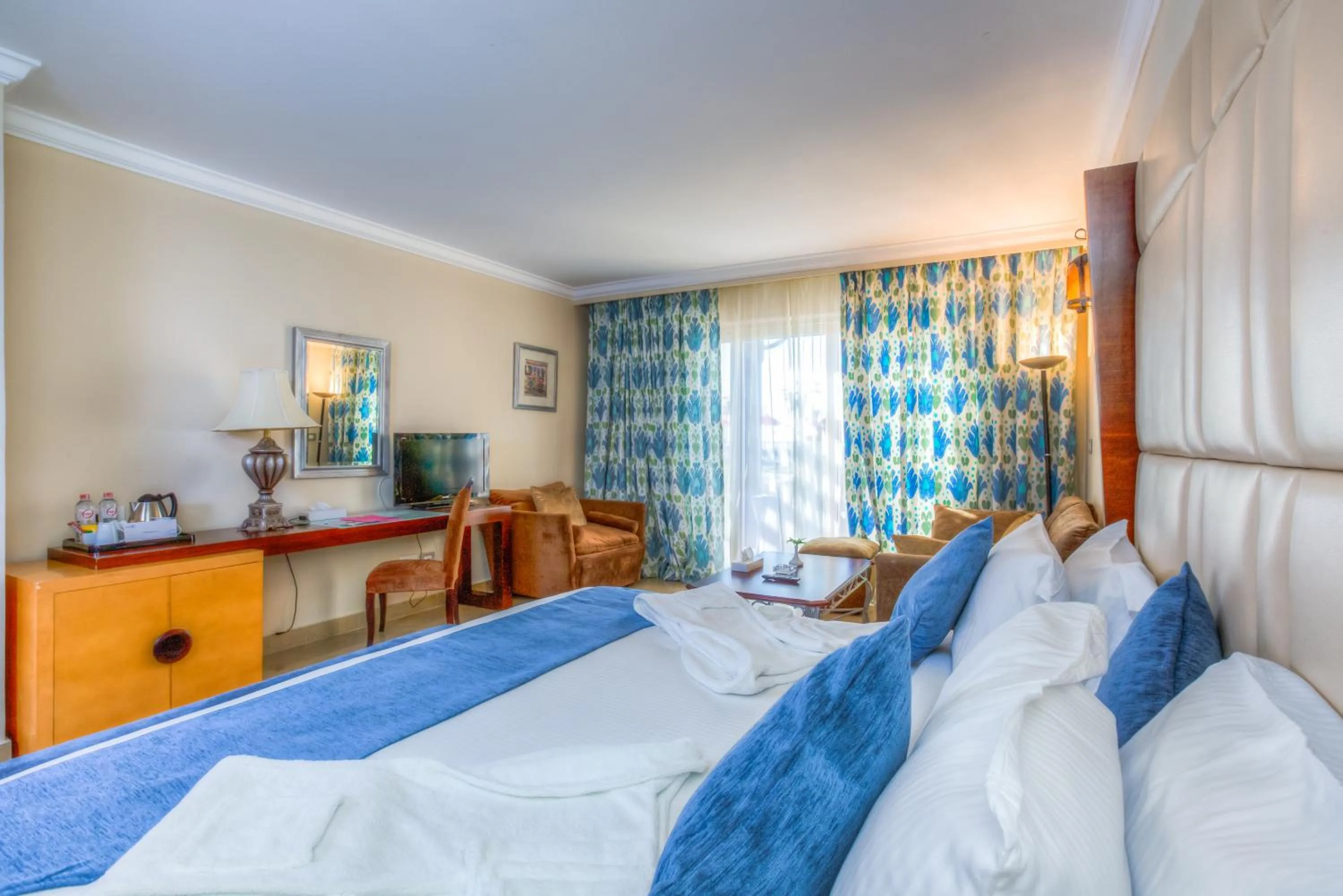 Photo of the whole room, Bed in Porto Matrouh Beach Resort