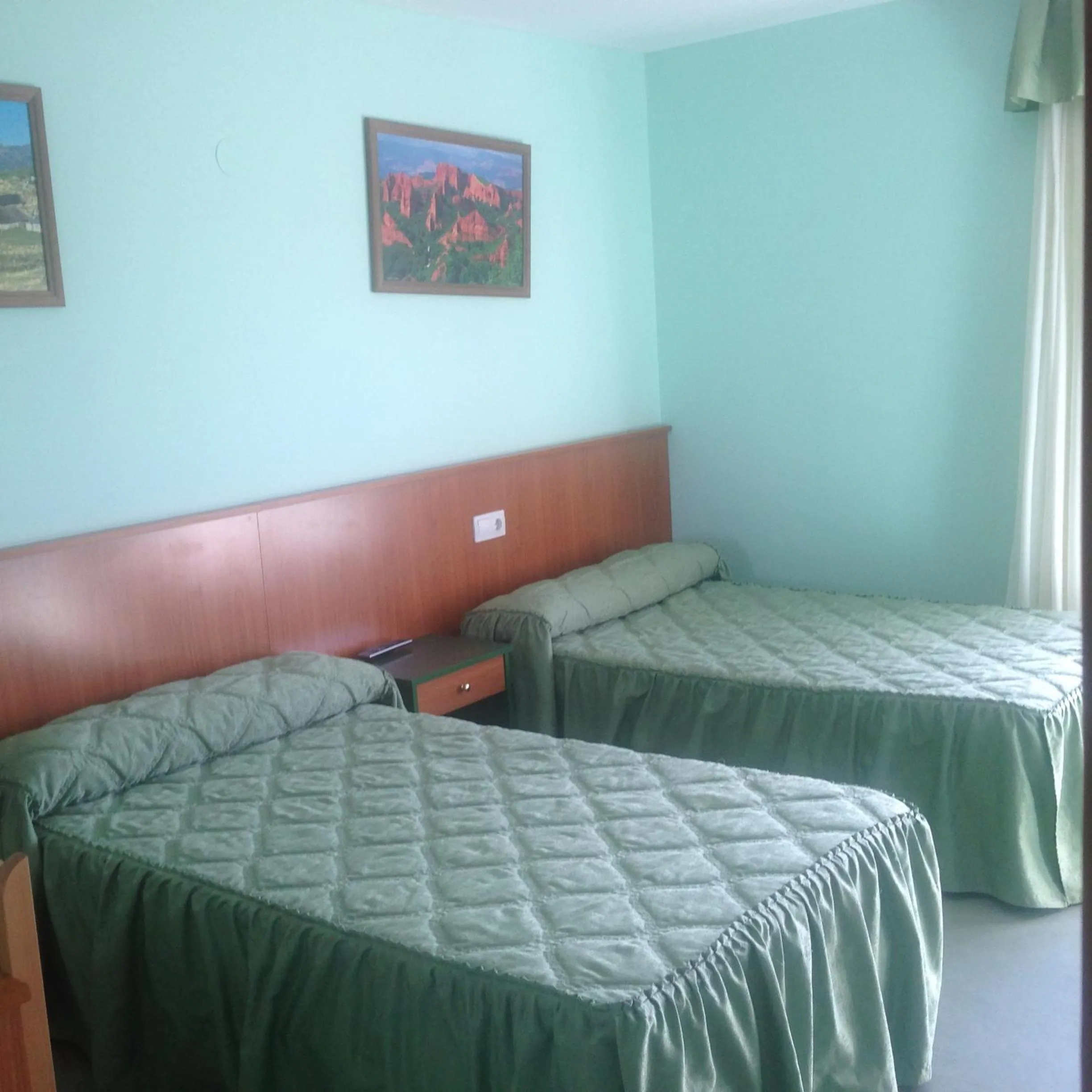 Economy Single Room in Hotel Medulio