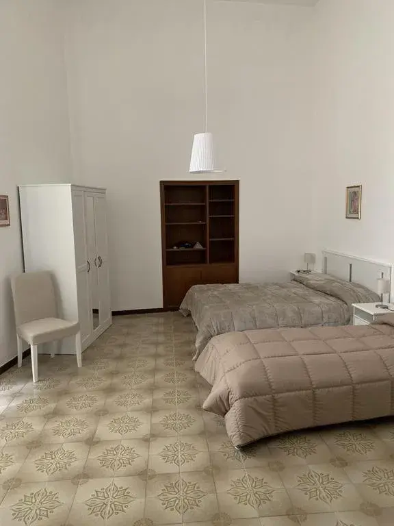 Classic Triple Room - single occupancy in Istituto SS Salvatore Classic Triple Room - single occupancy in Istituto SS Salvatore