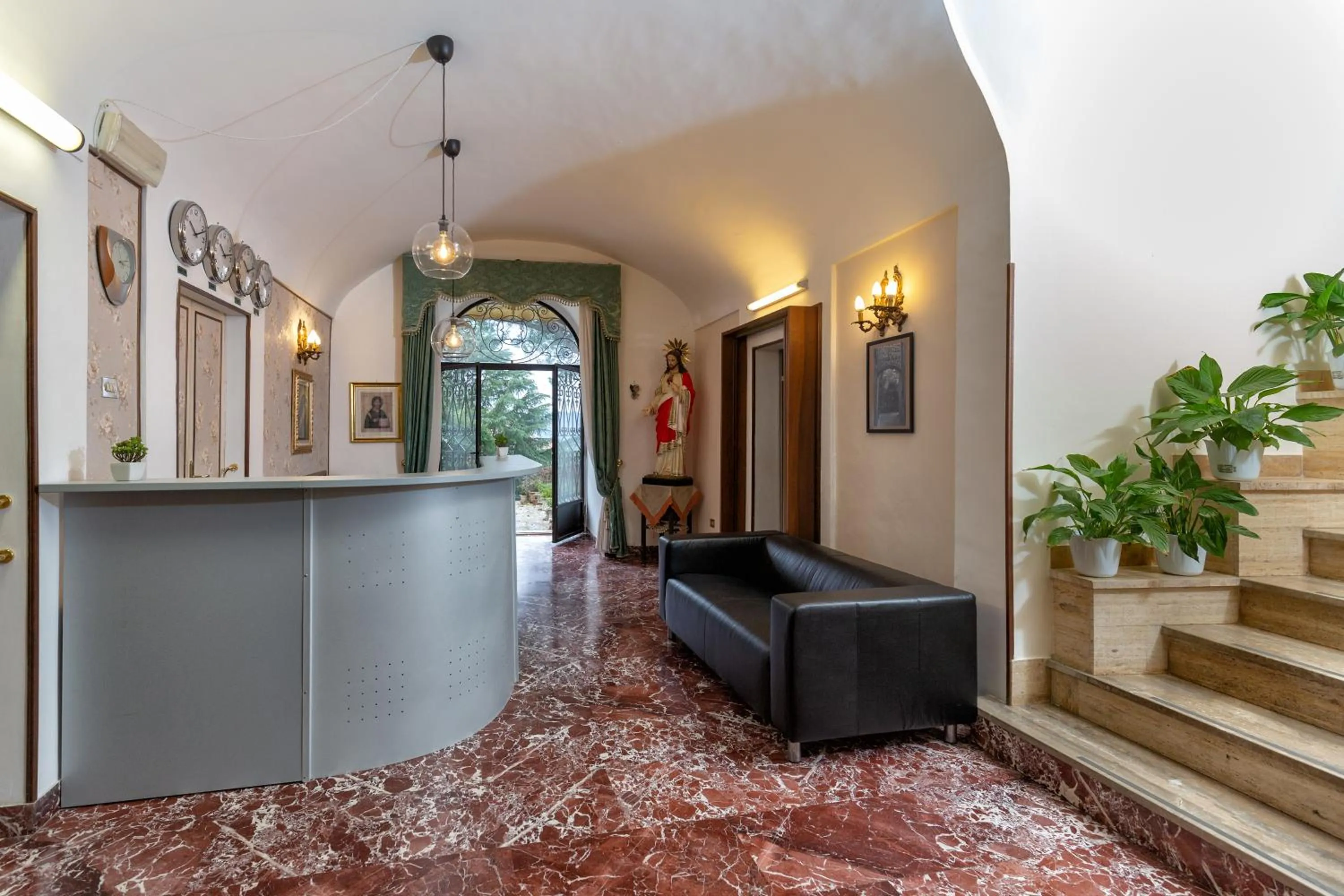 Property building in Istituto SS Salvatore