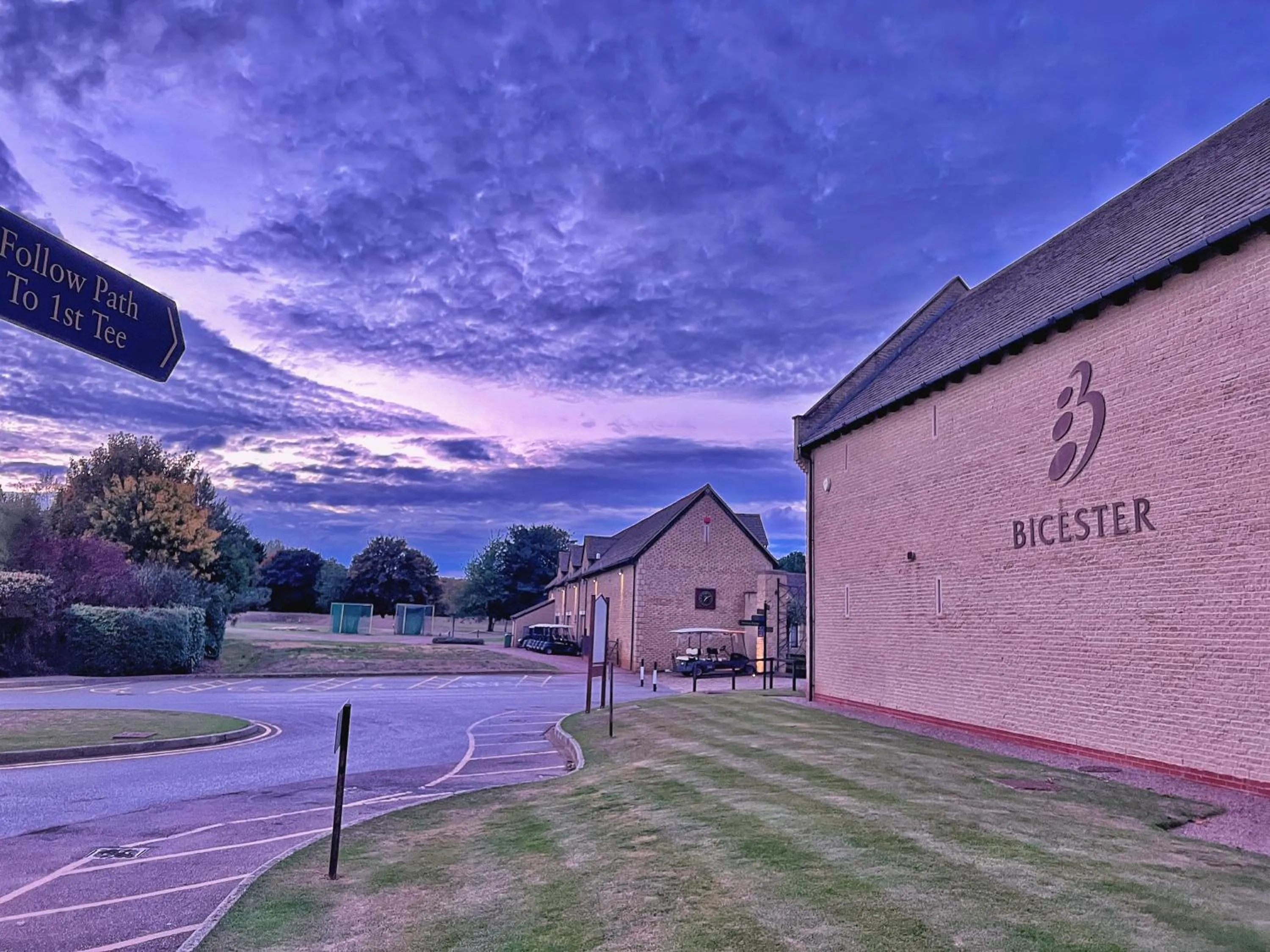 Property building in Bicester Hotel, Golf & Spa