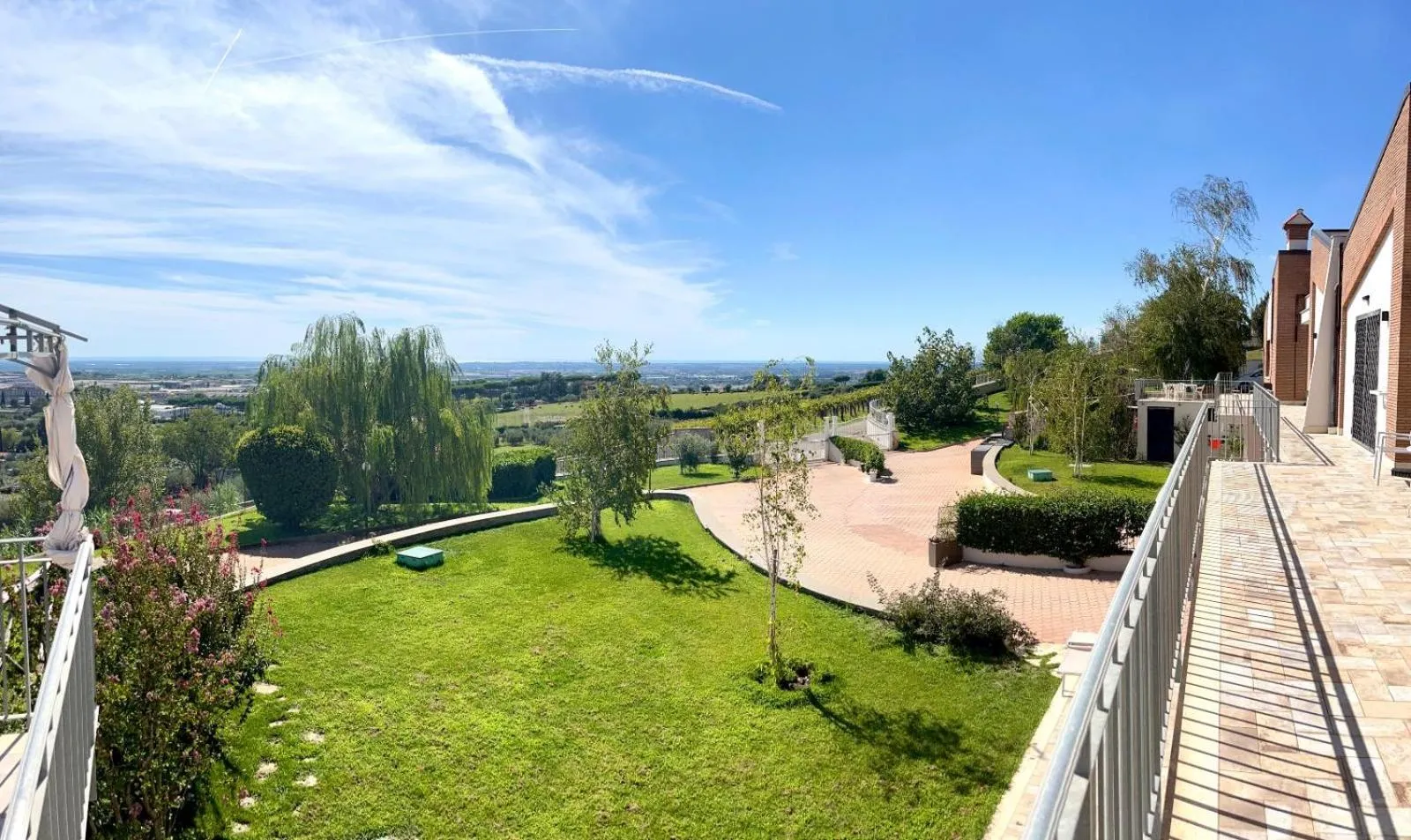 Natural landscape in Cape House