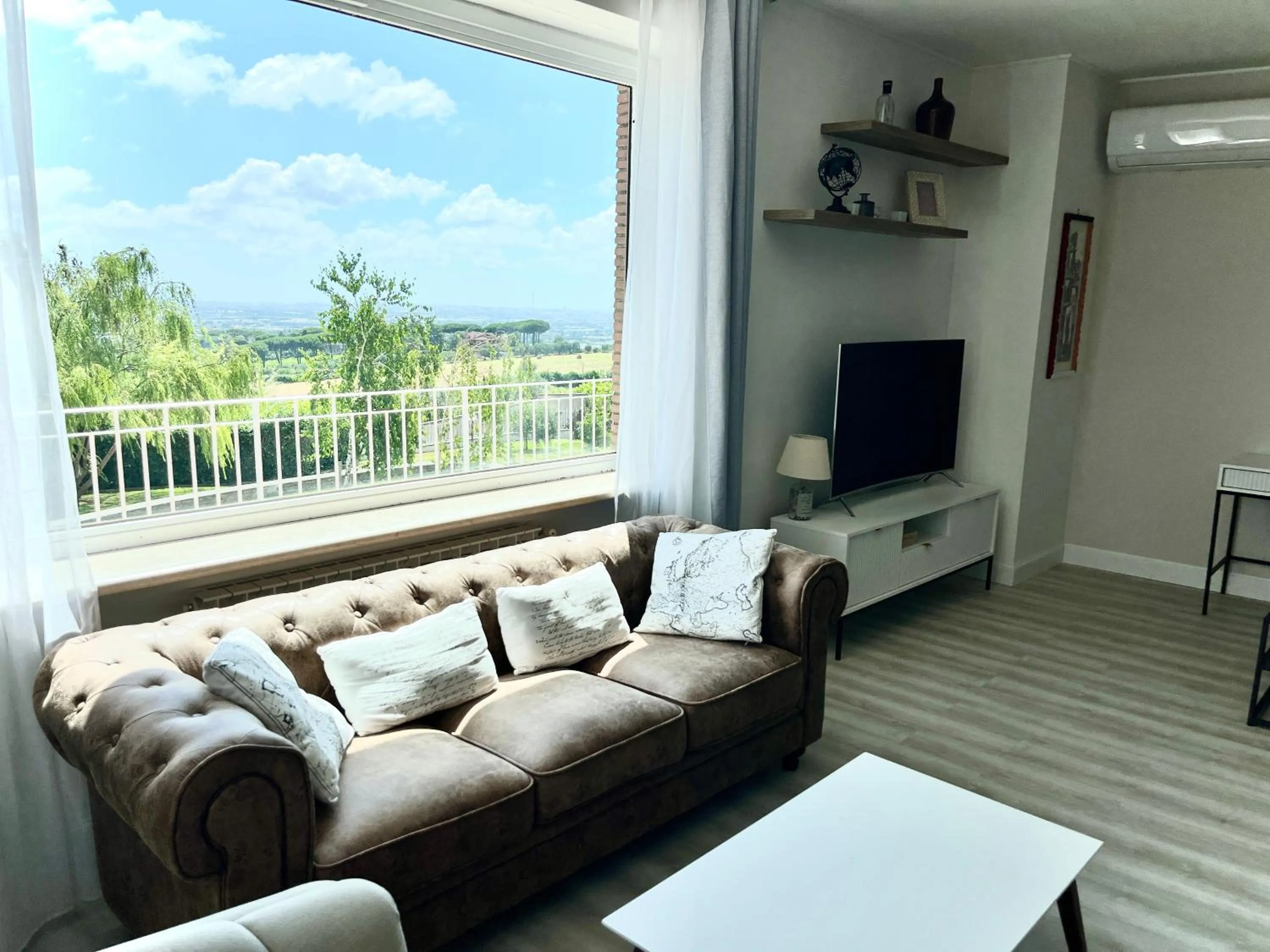 Living room in Cape House