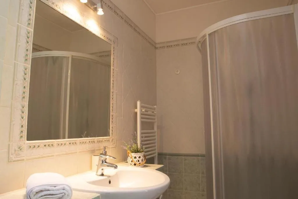 Bathroom in Cape House