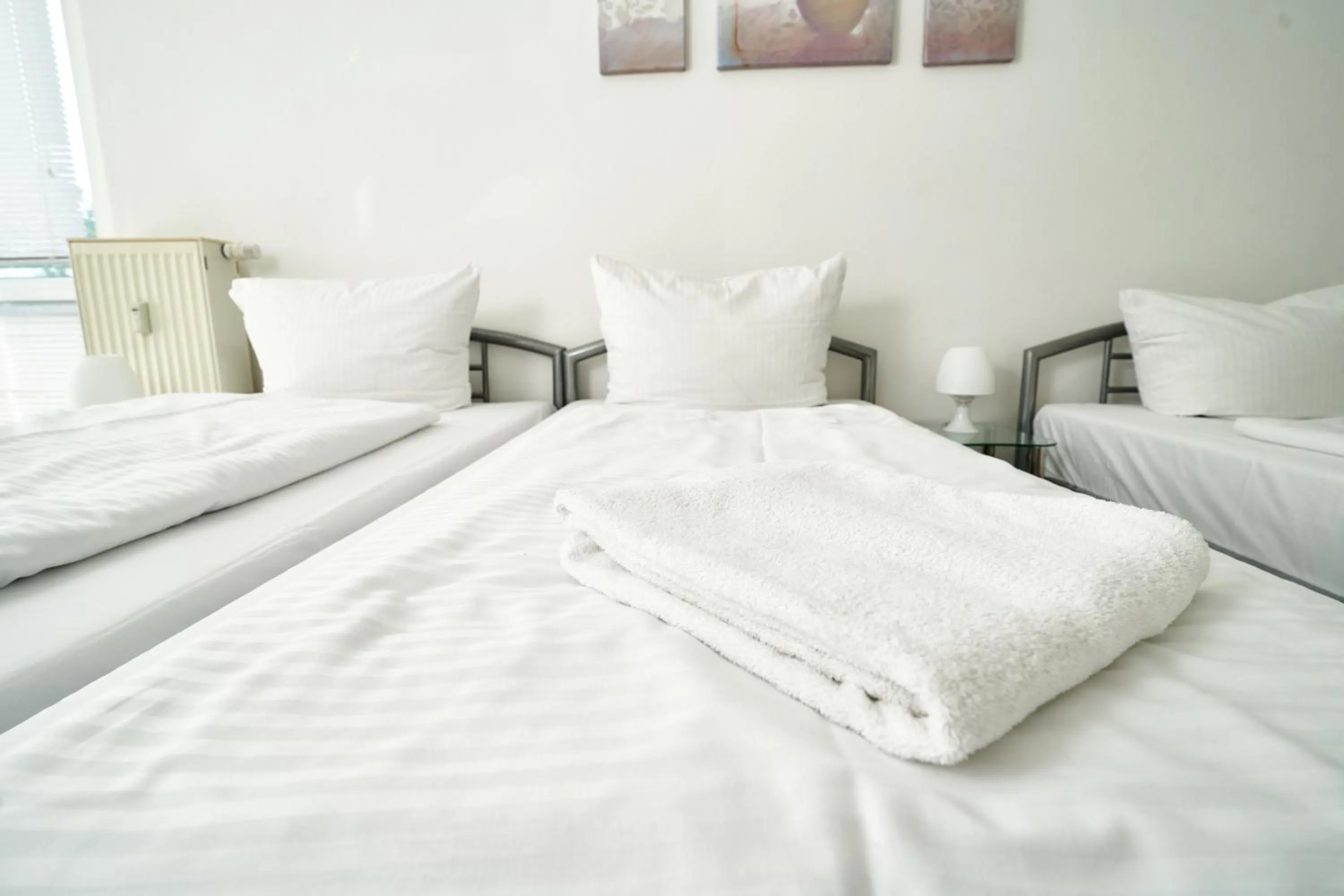 Bedroom, Bed in BNB Potsdamer Platz - Rooms & Apartments