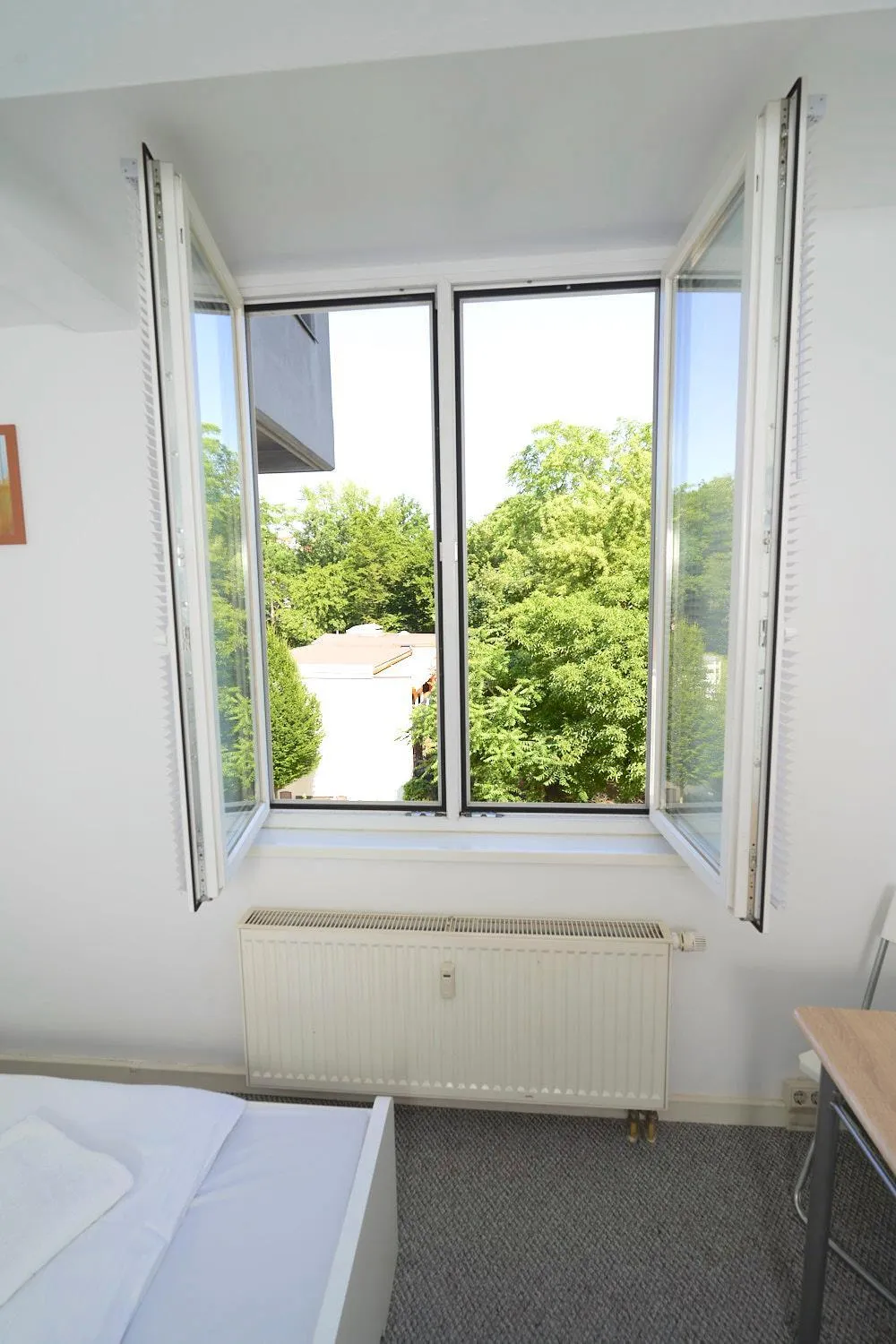 Bedroom, Bed in BNB Potsdamer Platz - Rooms & Apartments