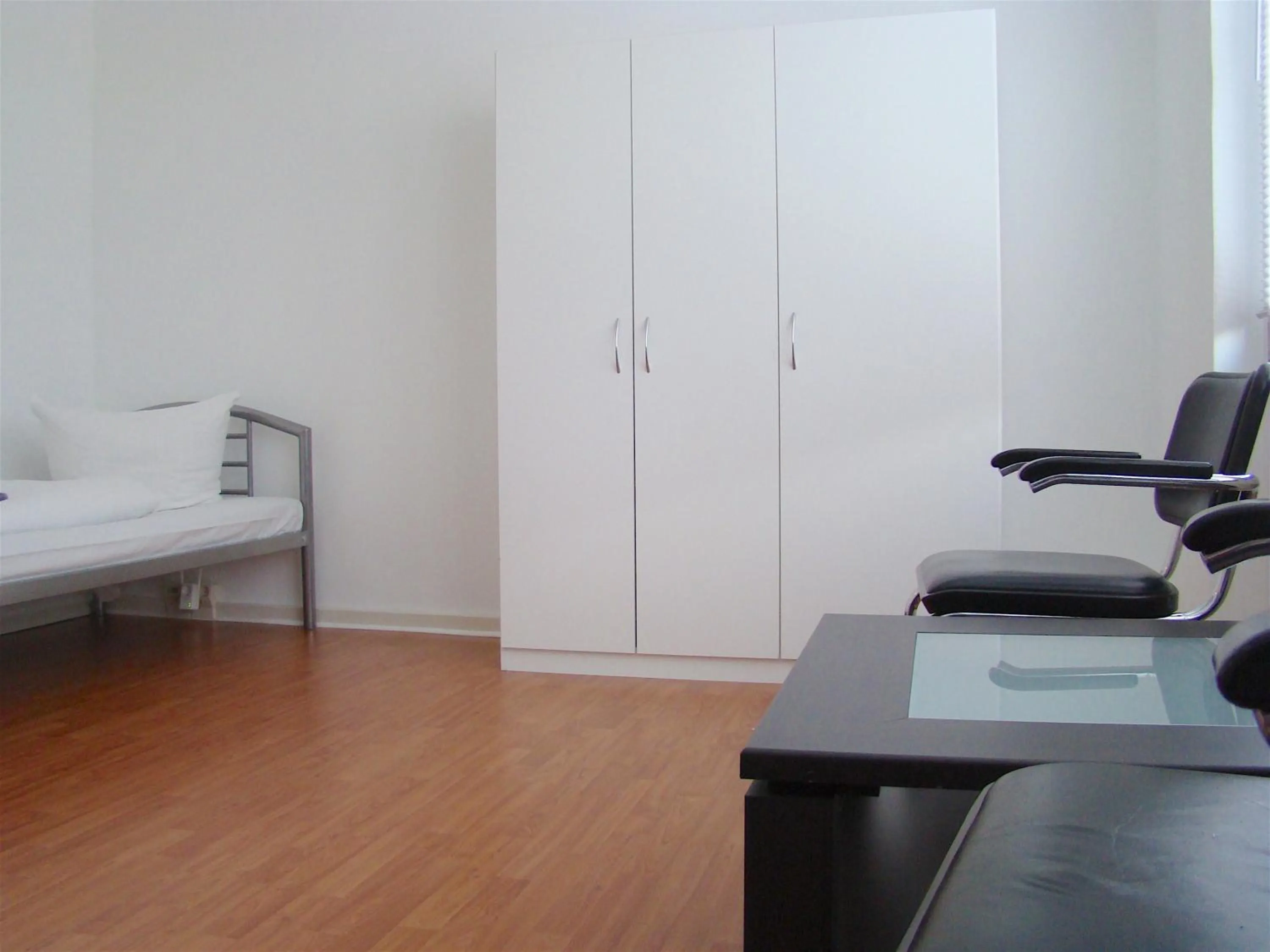 Bedroom, Bed in BNB Potsdamer Platz - Rooms & Apartments