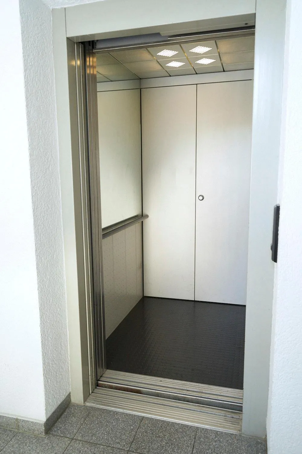 Property building in BNB Potsdamer Platz - Rooms & Apartments