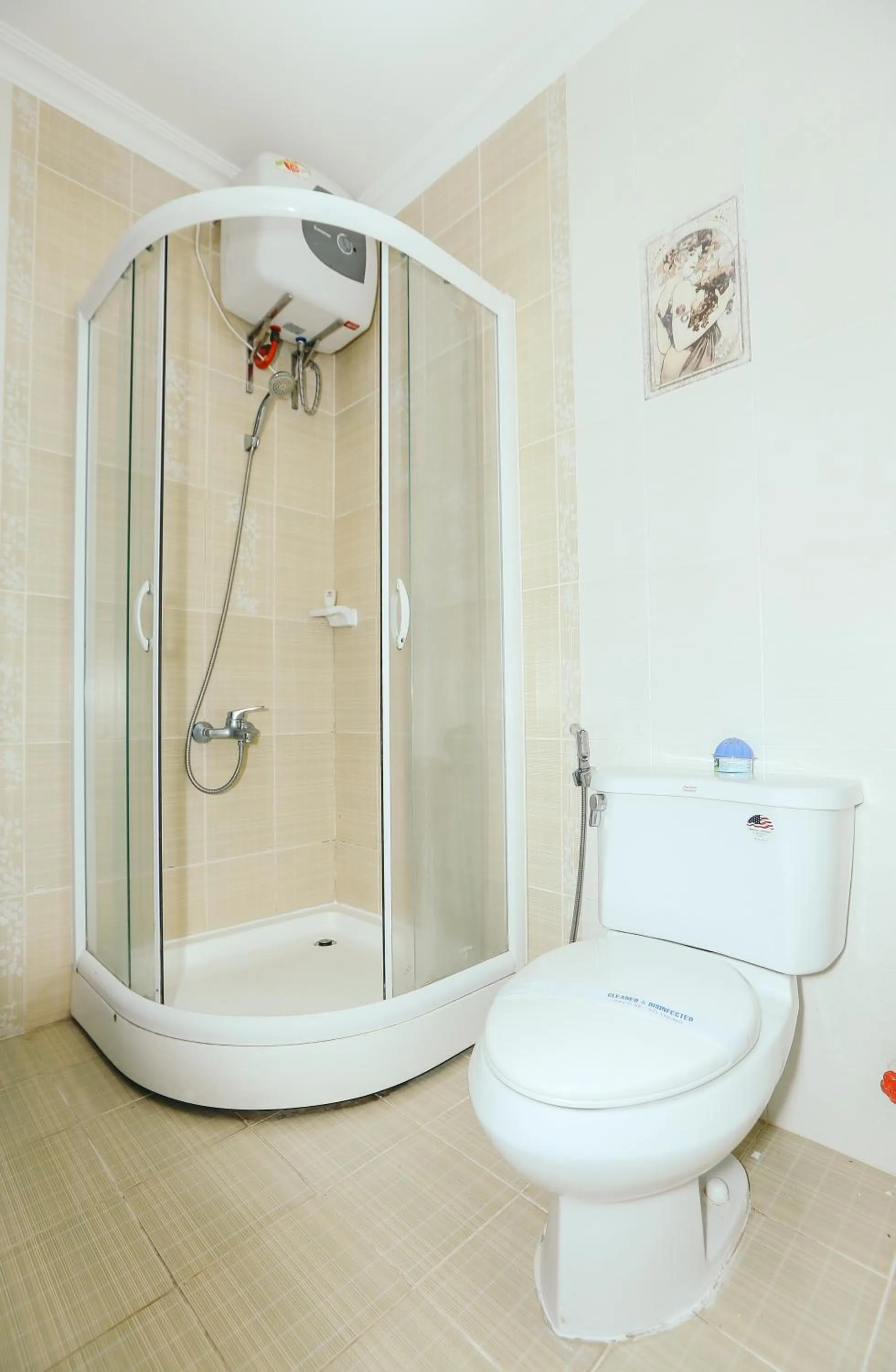 Shower in Ky Hoa Hotel Ho Chi Minh