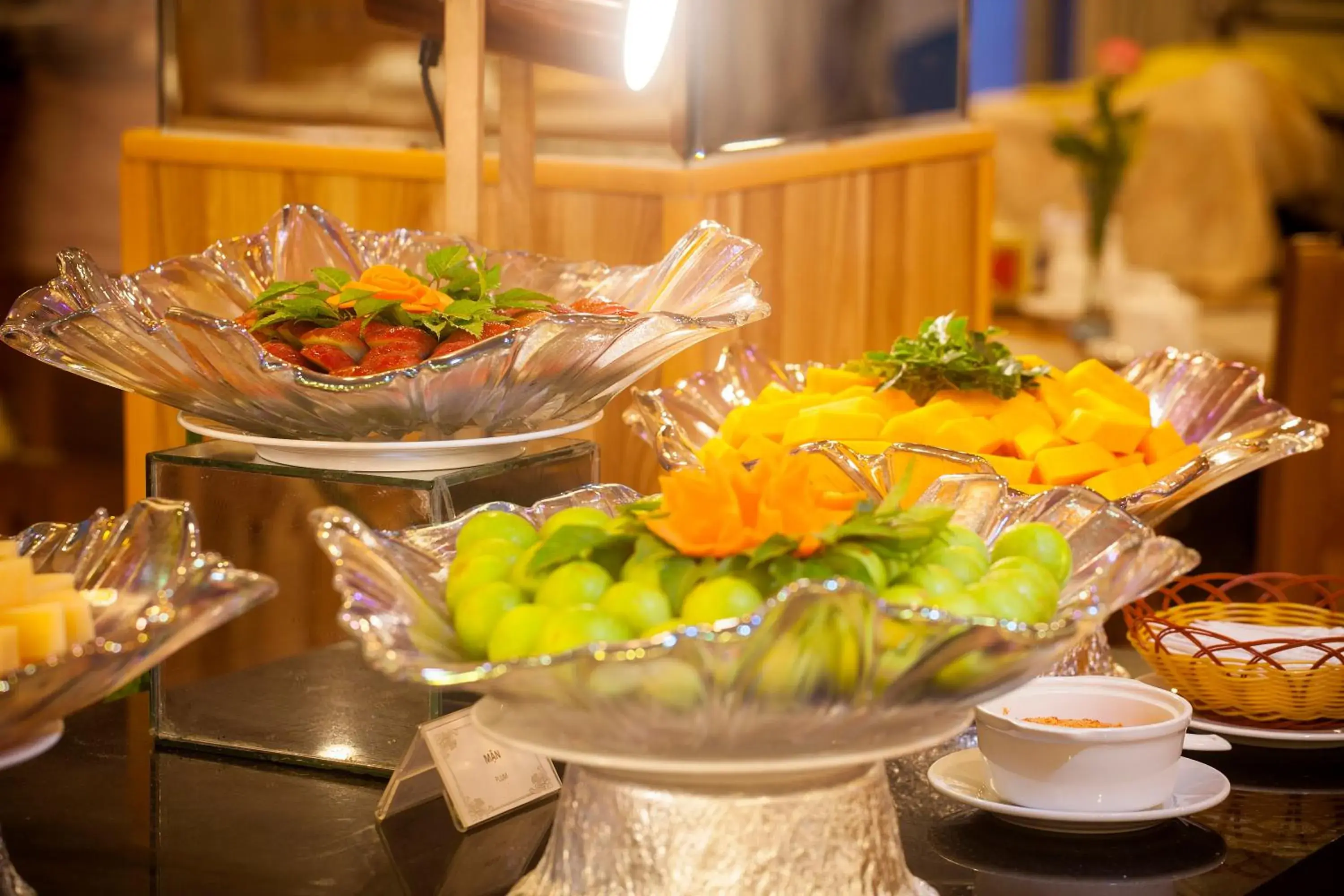 Restaurant/places to eat in Ky Hoa Hotel Ho Chi Minh Restaurant/places to eat in Ky Hoa Hotel Ho Chi Minh