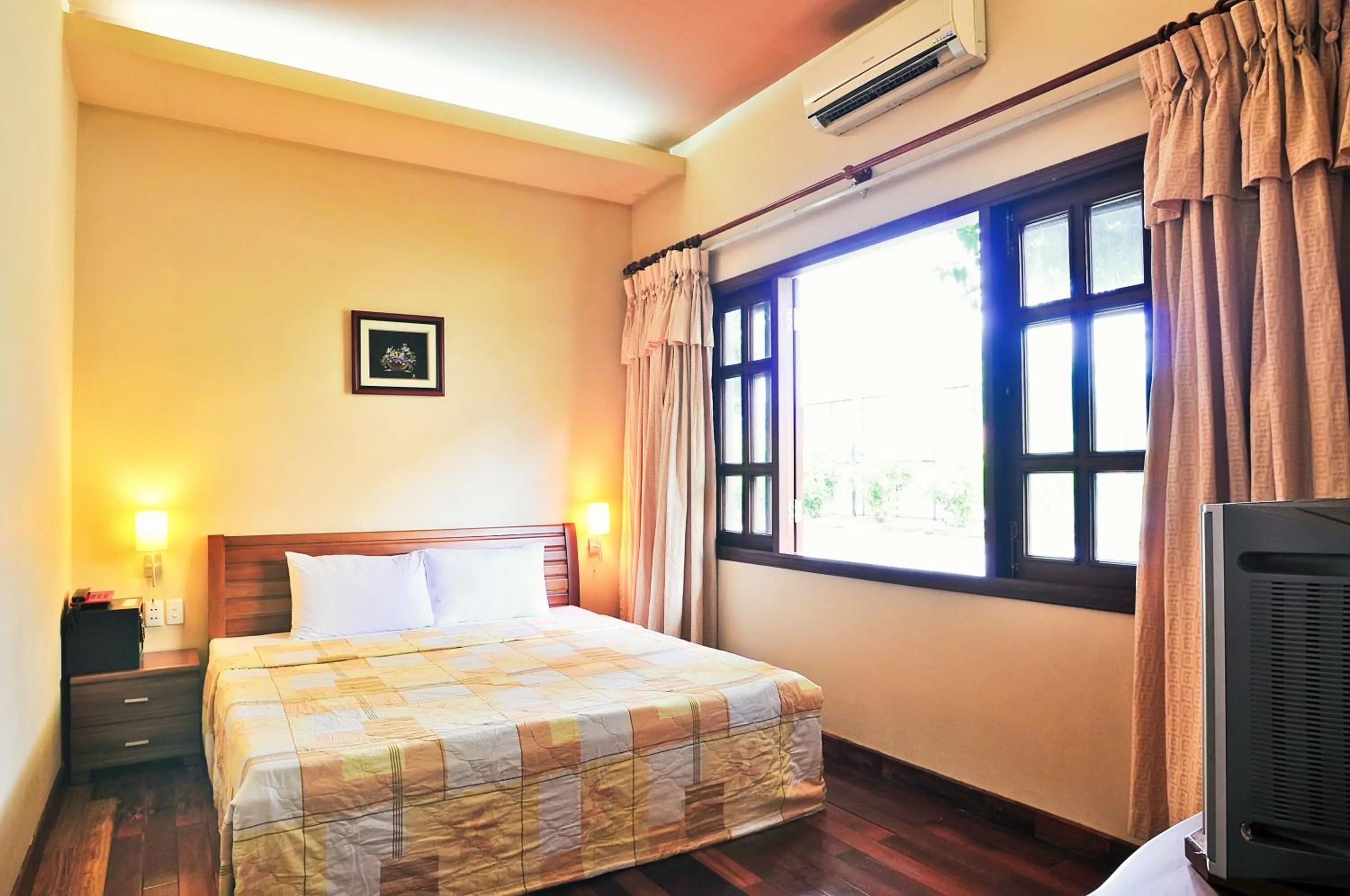 Bedroom, Bed in Ky Hoa Hotel Ho Chi Minh