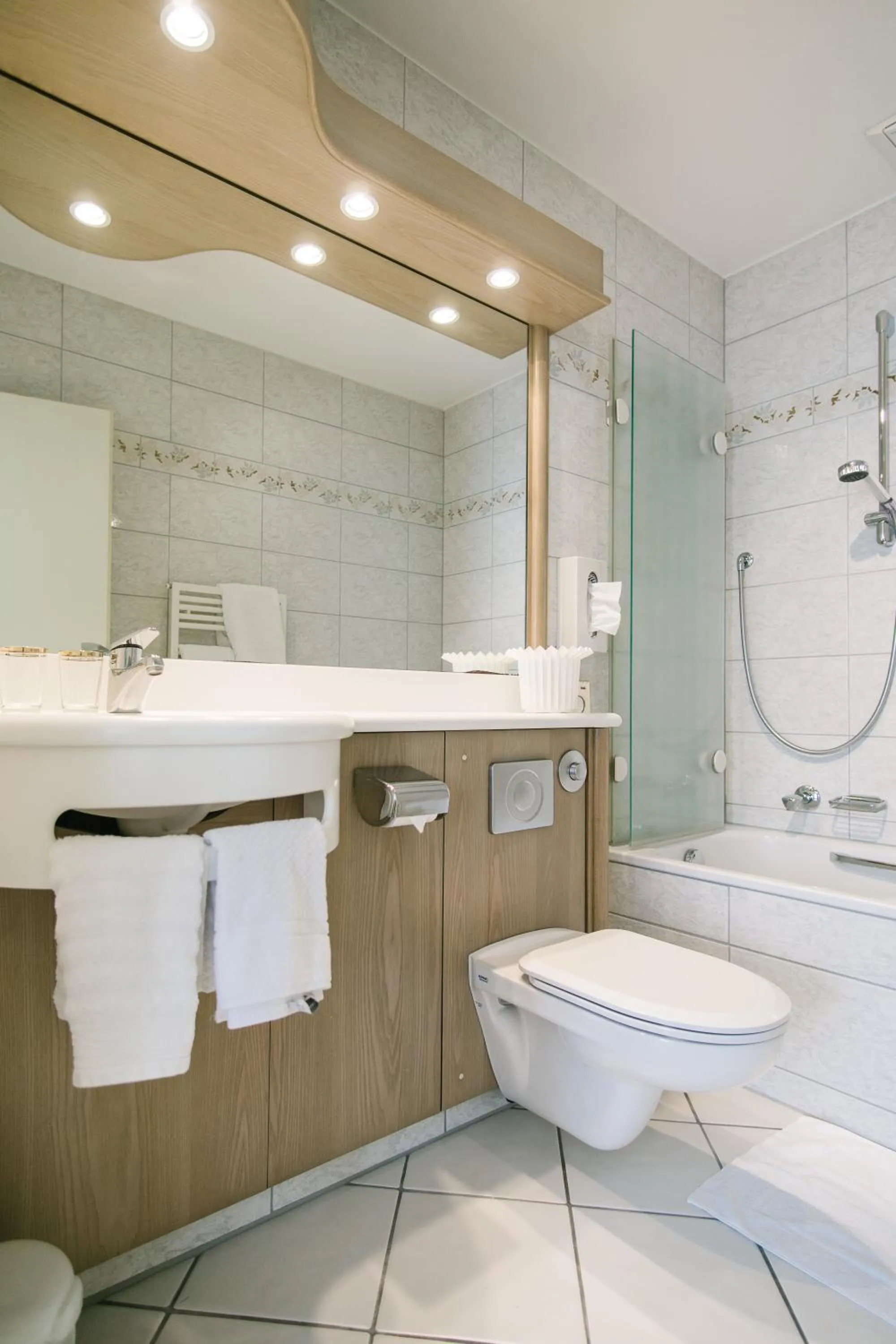 Bathroom in Landhaus Keller - Hotel & Restaurant