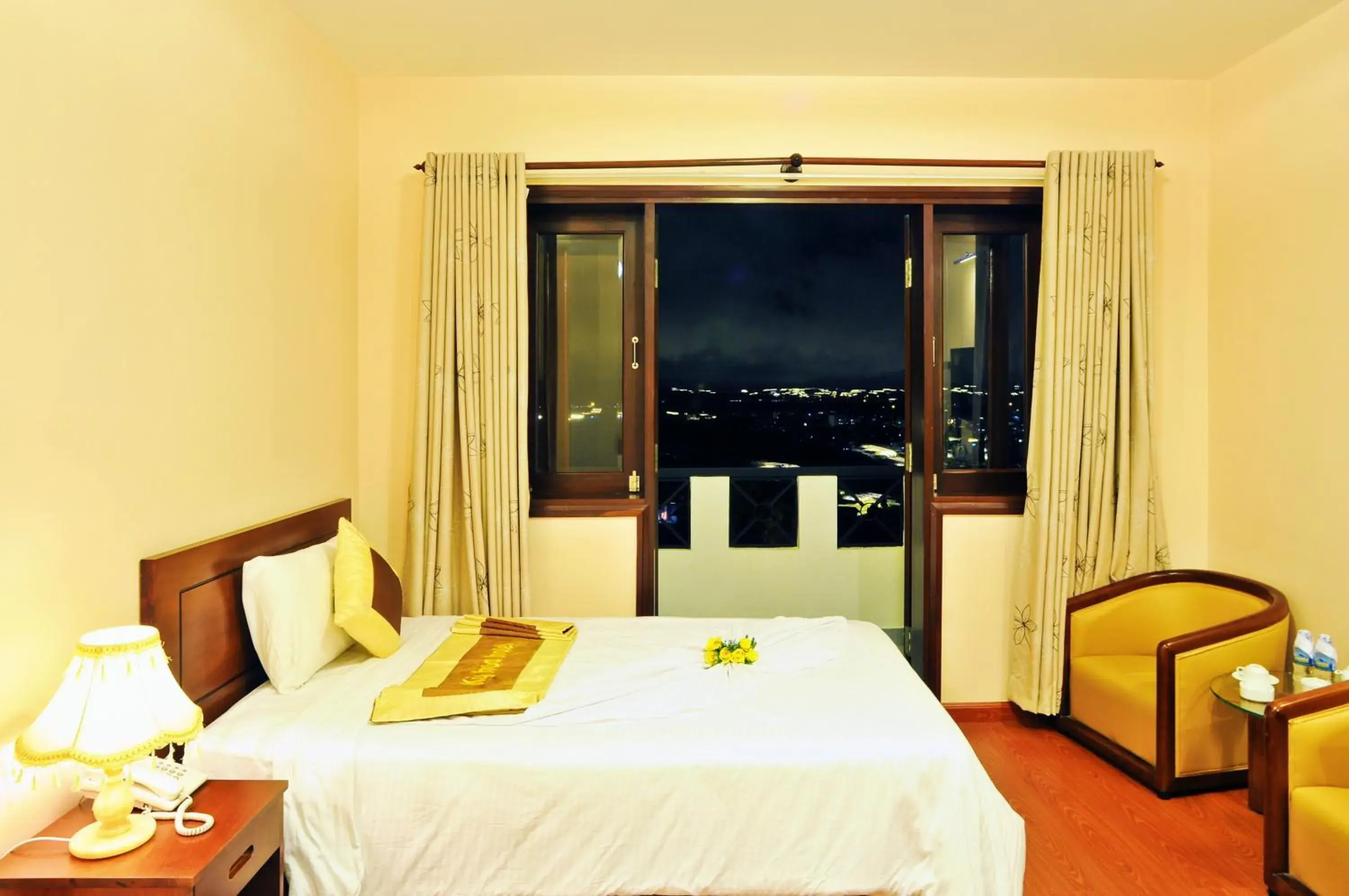 Superior Double Room in Ky Hoa Hotel Da Lat Superior Double Room in Ky Hoa Hotel Da Lat