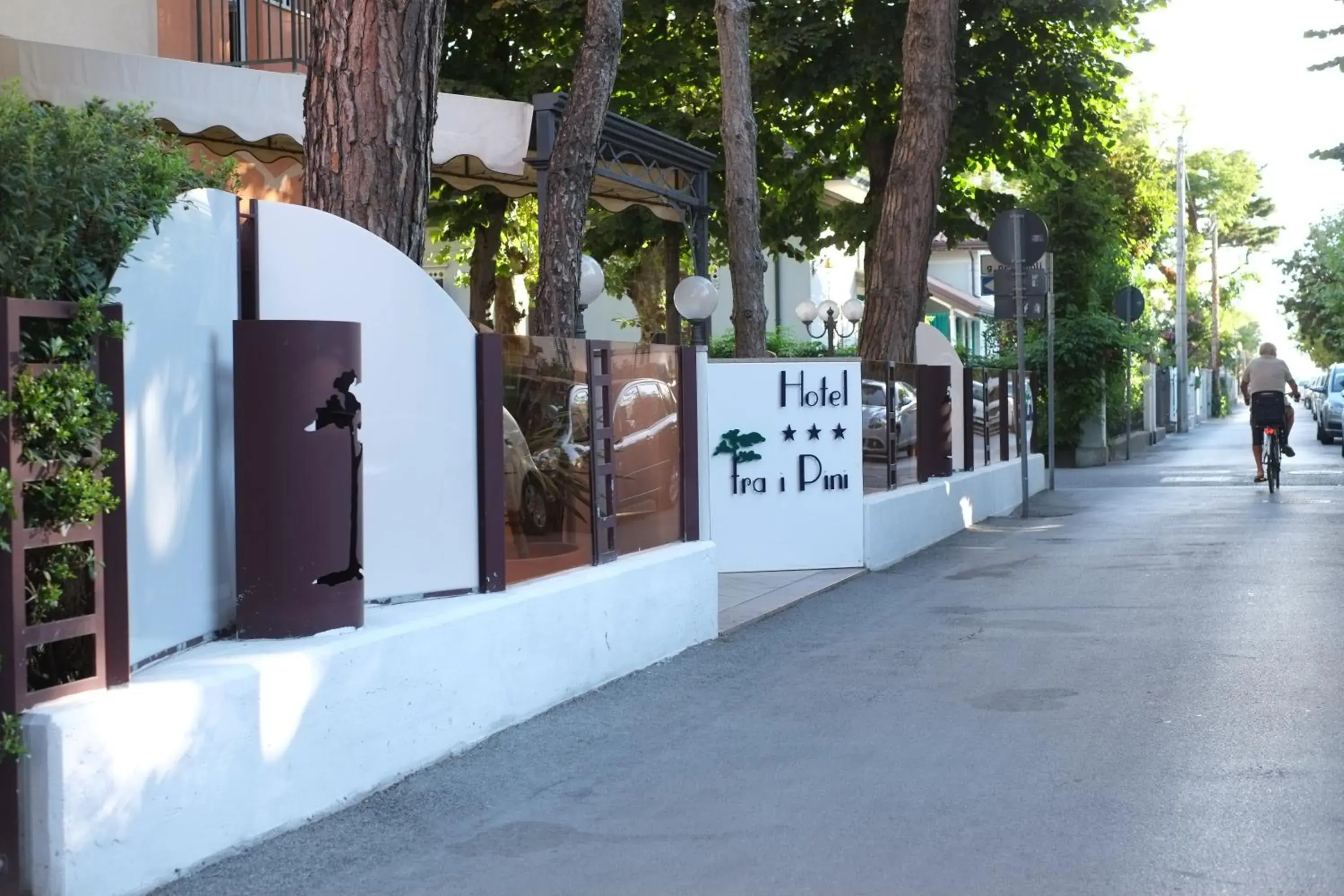 Facade/entrance in Hotel Fra I Pini Facade/entrance in Hotel Fra I Pini