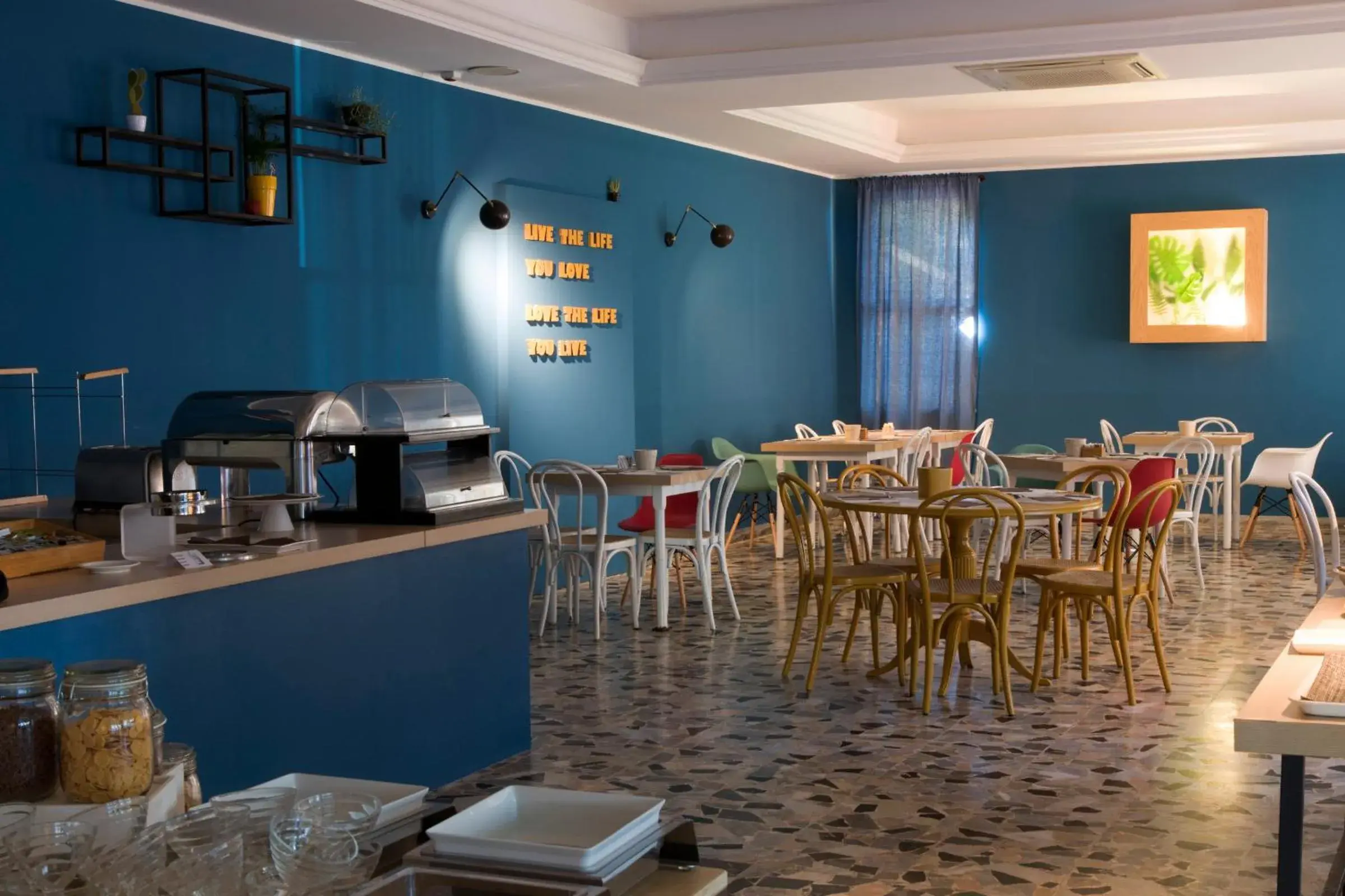 Restaurant/places to eat in Hotel Fra I Pini Restaurant/places to eat in Hotel Fra I Pini