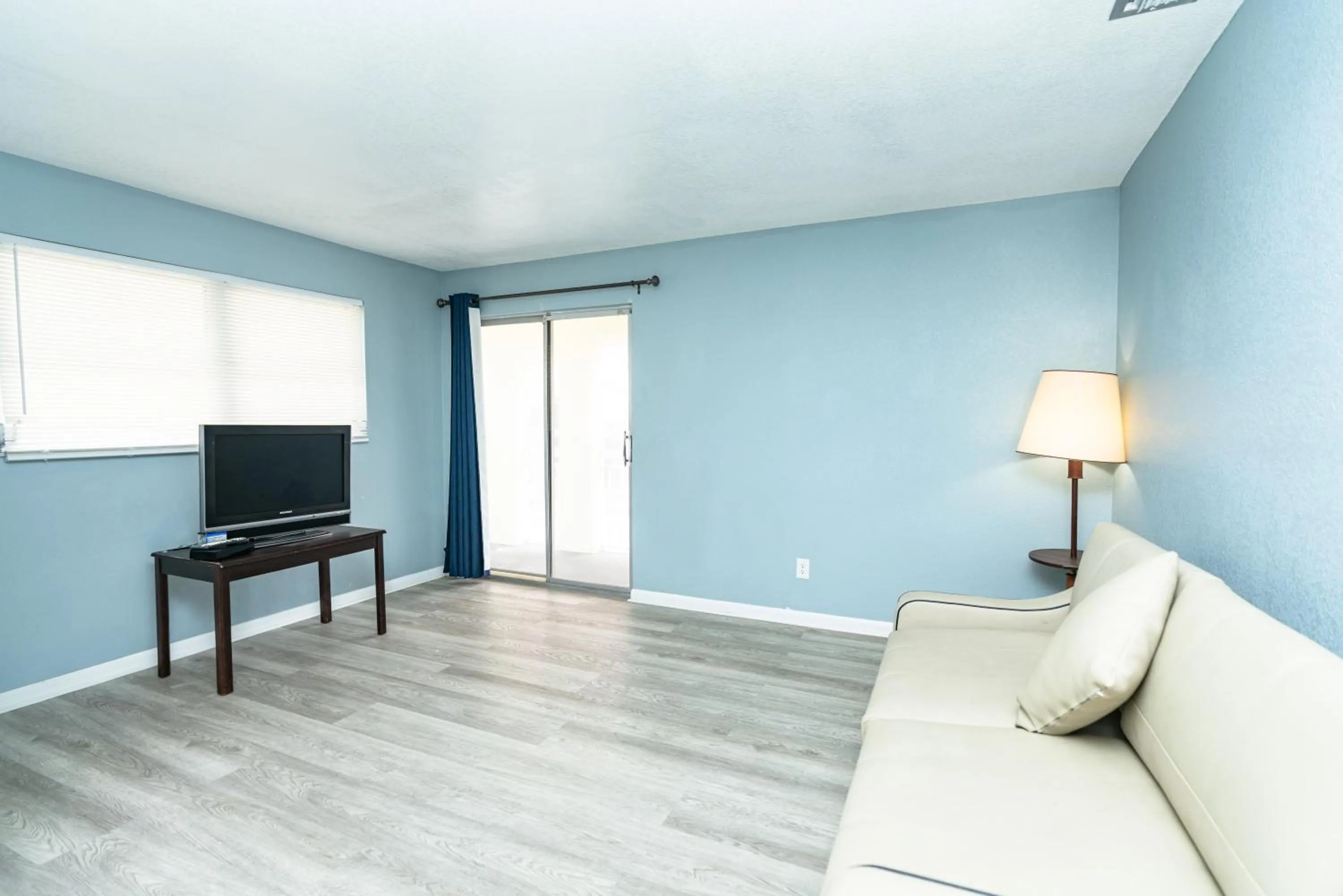 Sunrise Resort Motel South