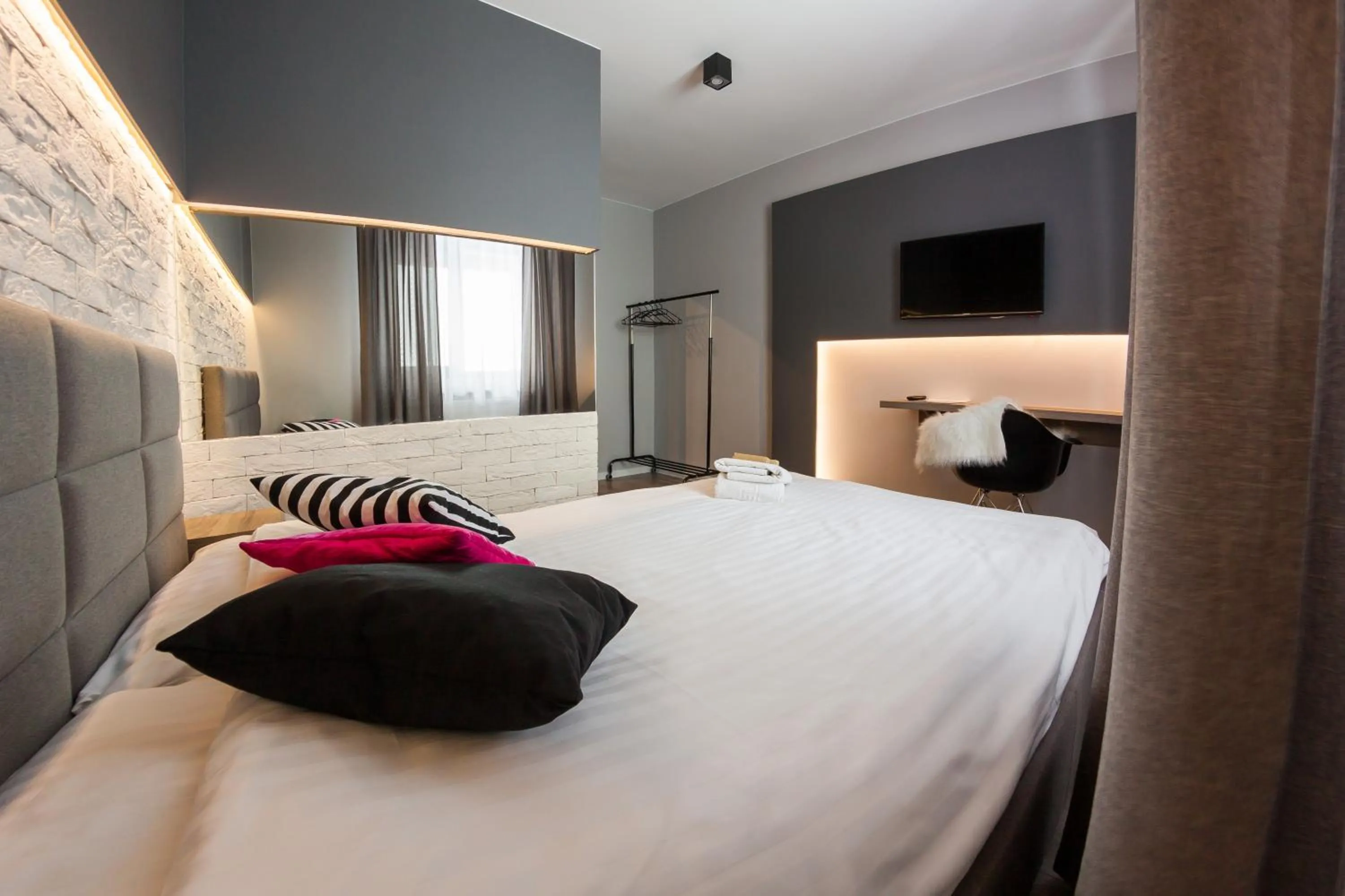 Other, Bed in Hotel Oaza