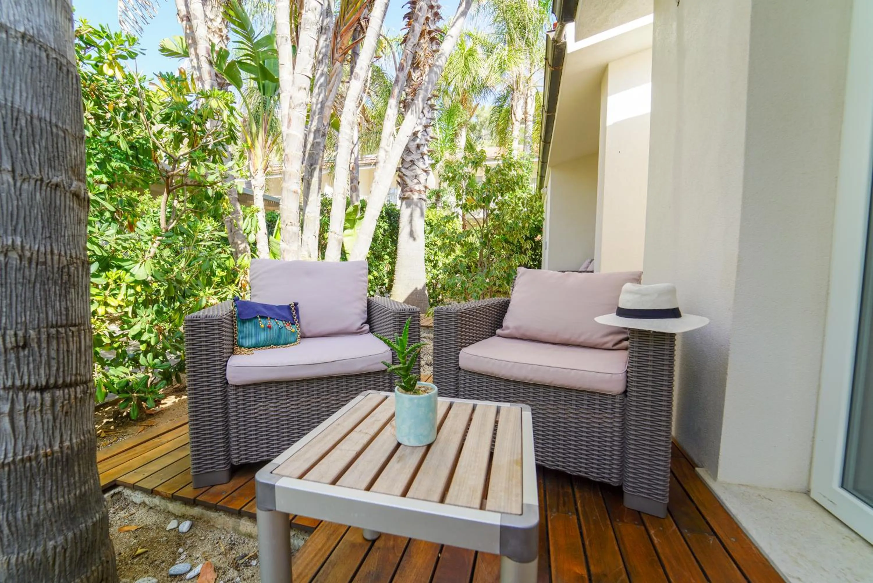 Garden view in Baia del Godano Resort & Spa