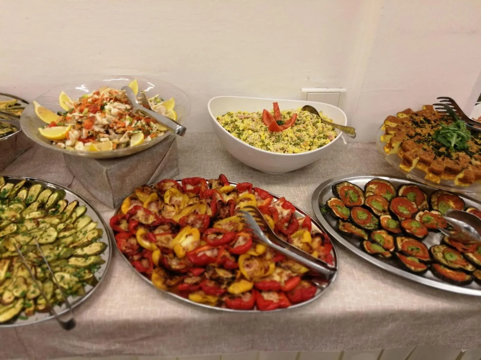 Restaurant/places to eat in Hotel Nettuno