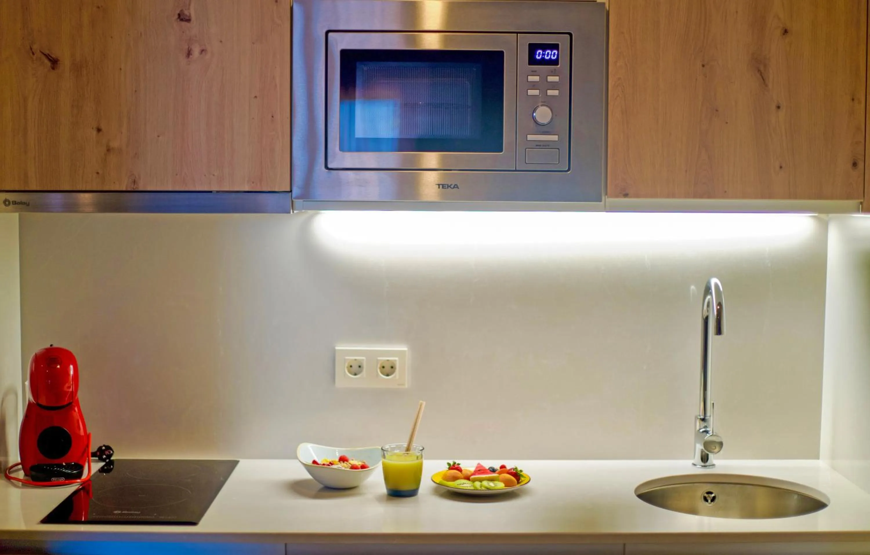 Kitchen or kitchenette in HYDROS Hotel & Spa
