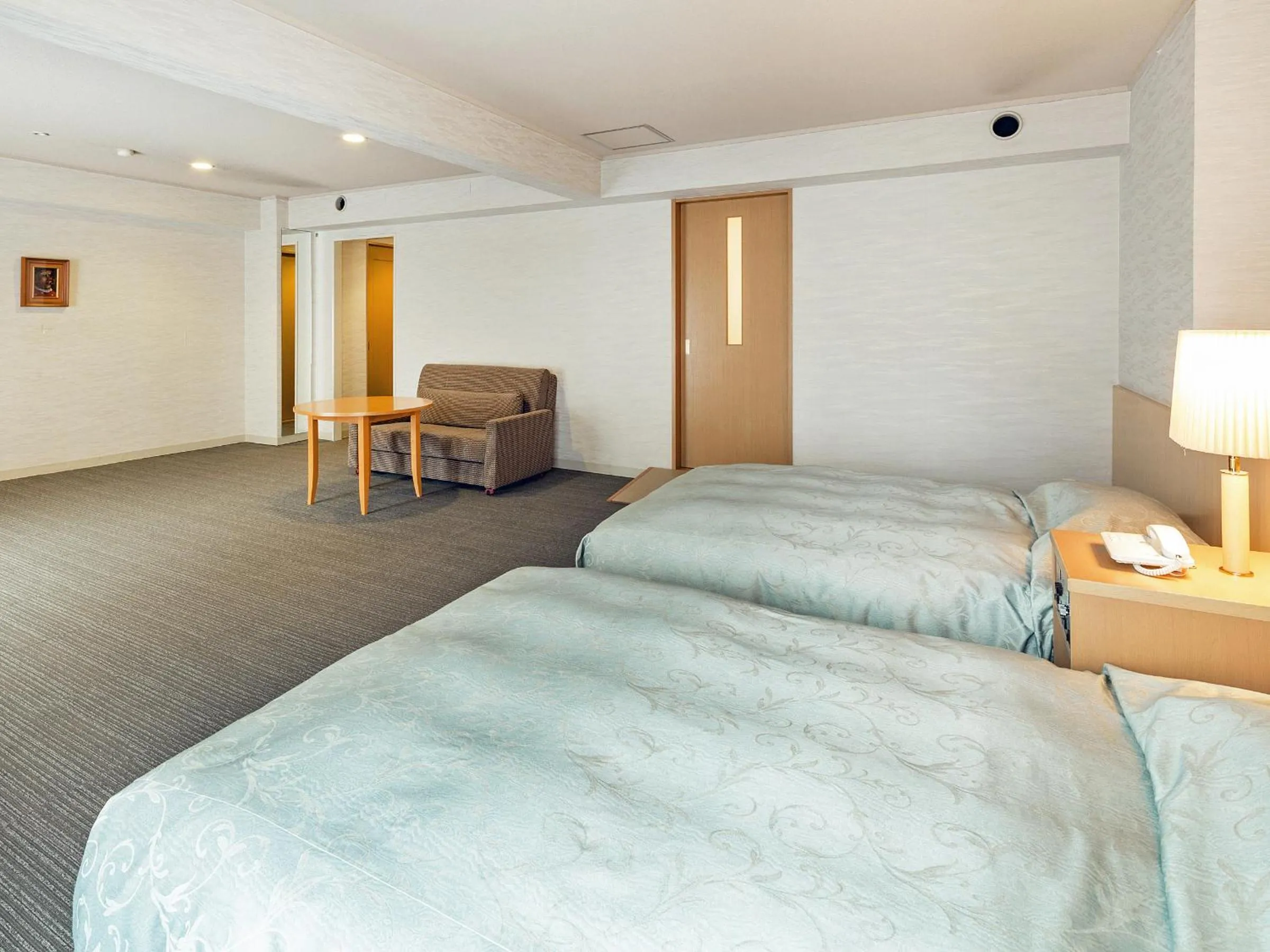 Photo of the whole room, Bed in Diamond Kyoto Society
