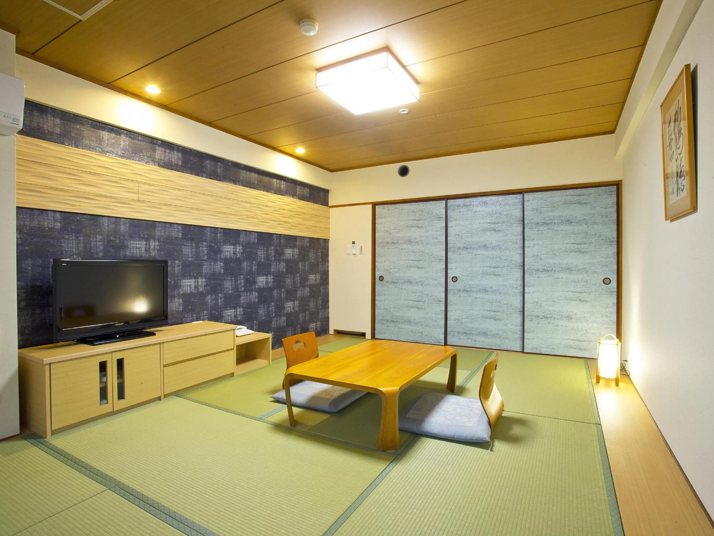 Photo of the whole room in Diamond Kyoto Society