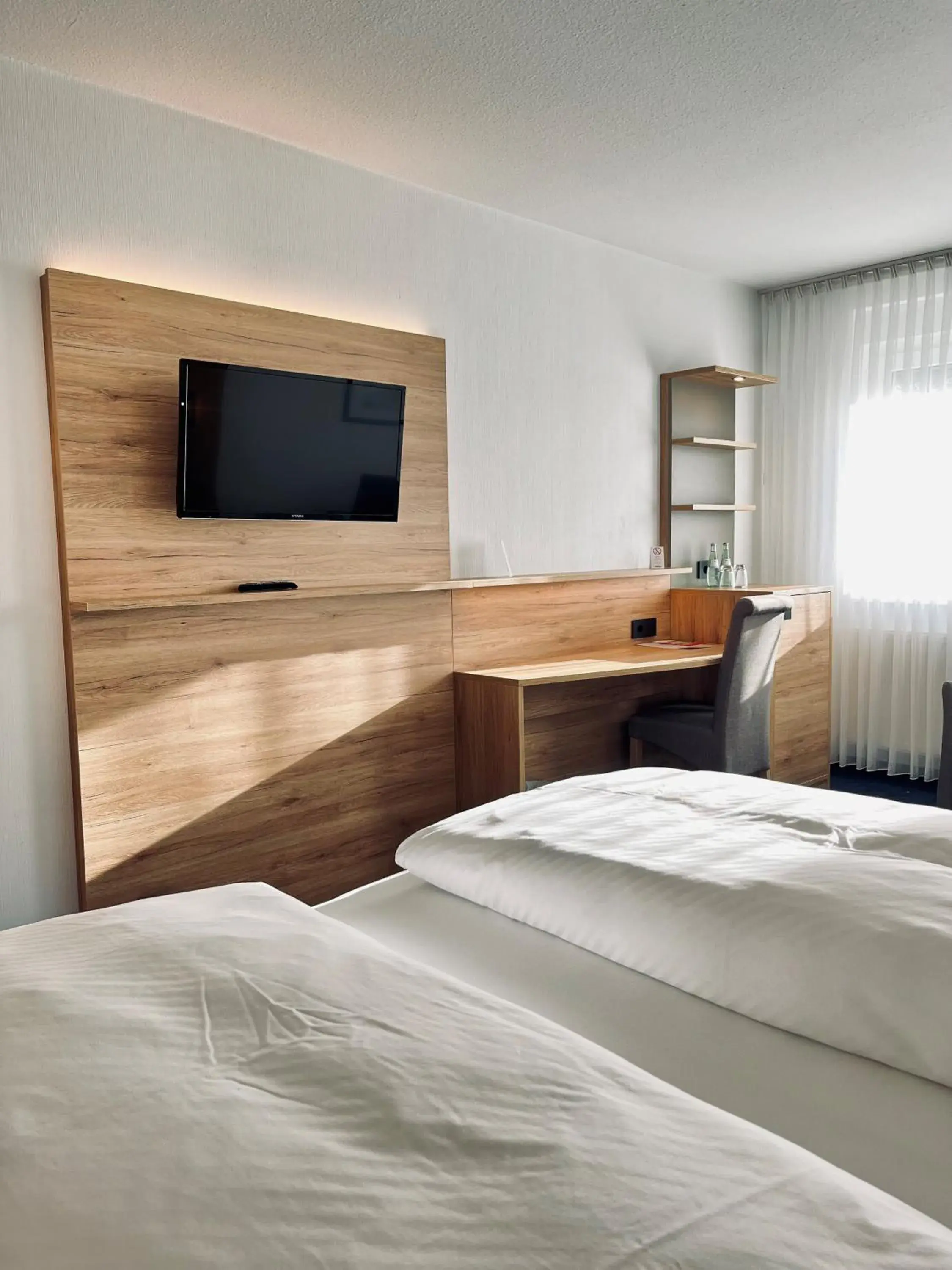 Standard Double Room - single occupancy in Hotel-Restaurant Zum Schwanen Standard Double Room - single occupancy in Hotel-Restaurant Zum Schwanen