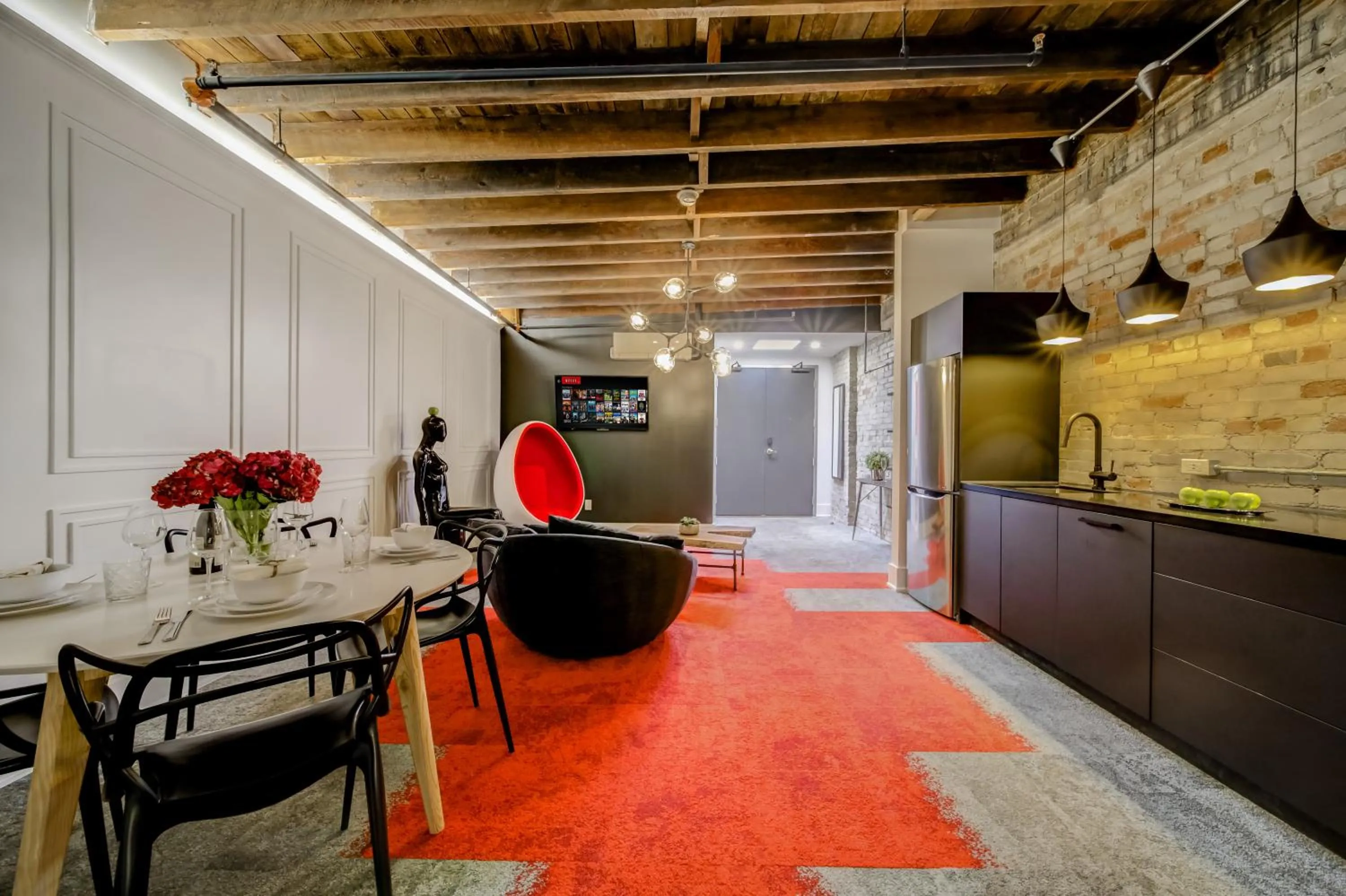 TV and multimedia in The Westlake