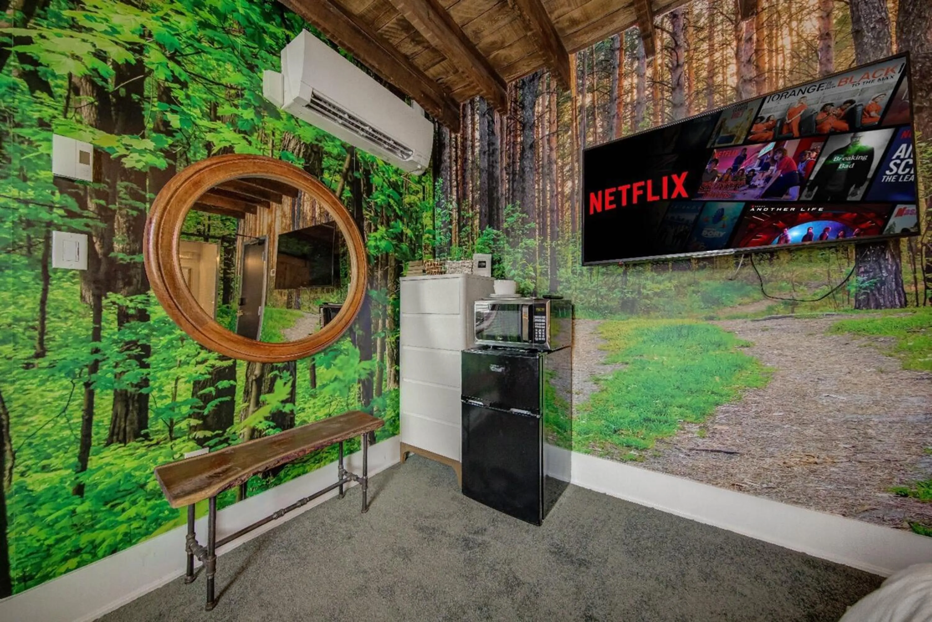 TV and multimedia in The Westlake