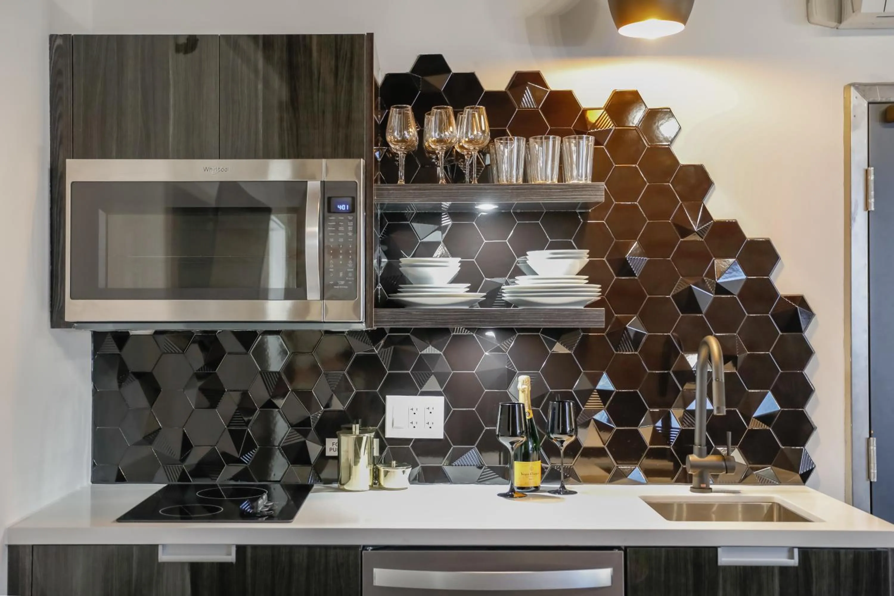 Kitchen or kitchenette in The Westlake