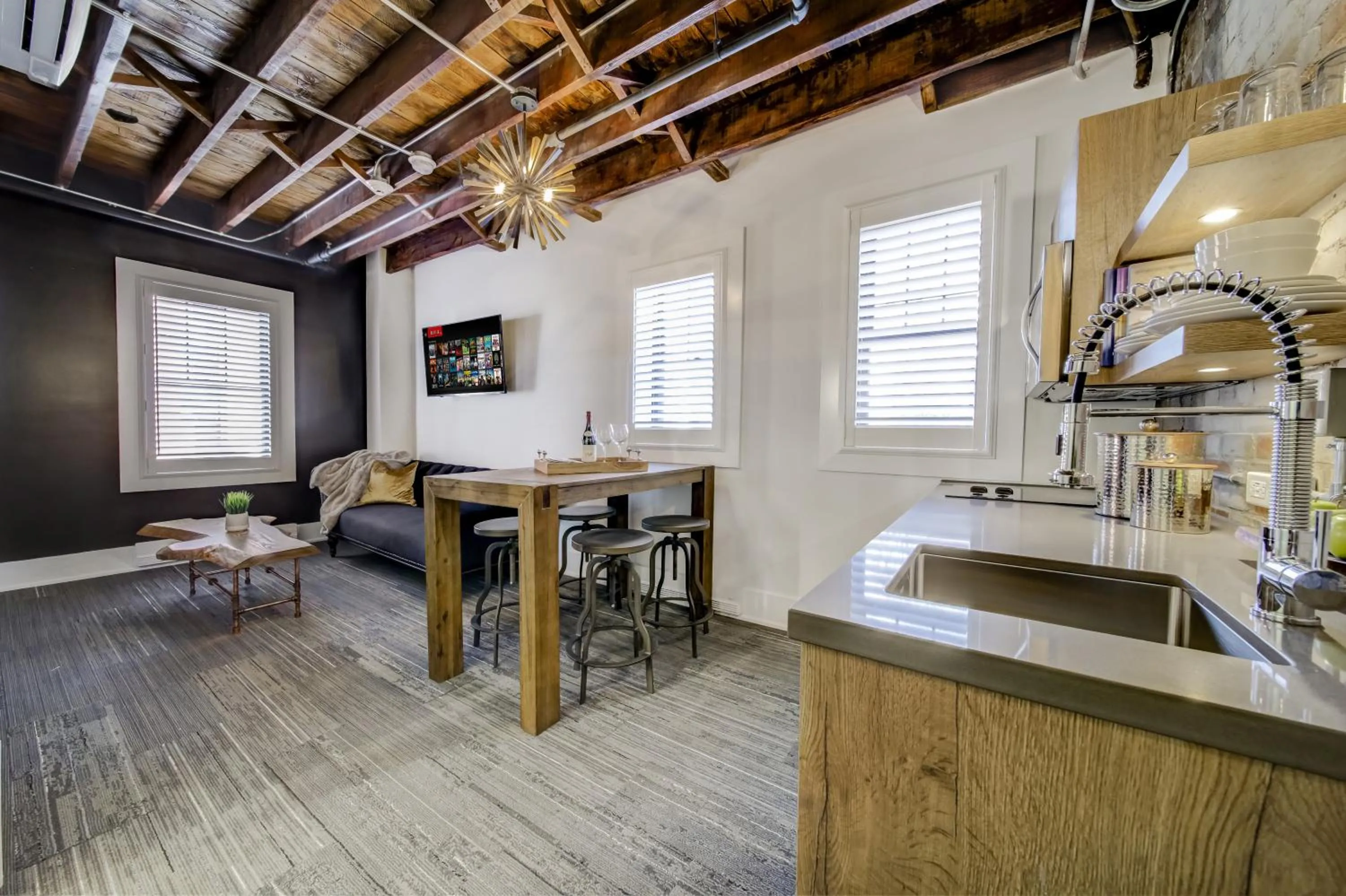 Kitchen or kitchenette in The Westlake