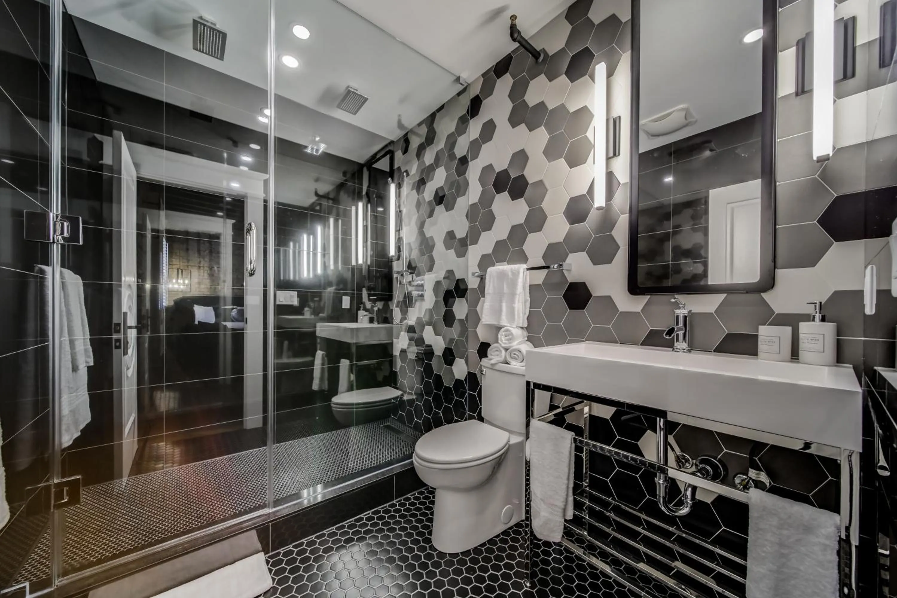 Shower in The Westlake