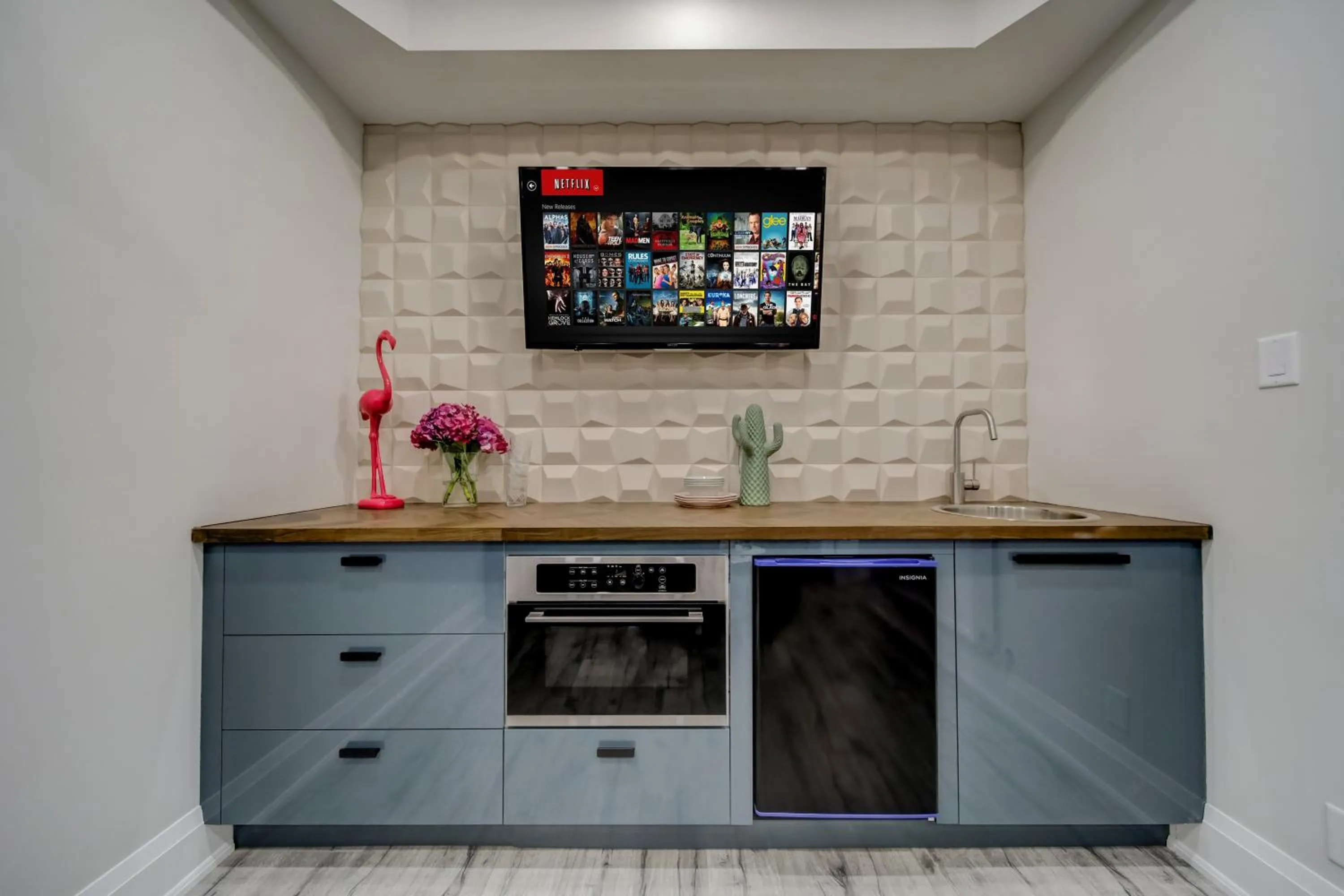 Kitchen or kitchenette in The Westlake