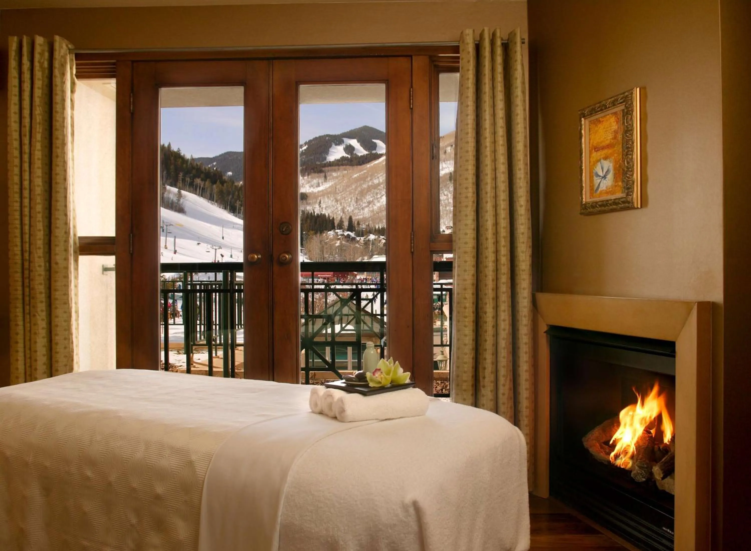 Spa and wellness centre/facilities, Bed in Park Hyatt Beaver Creek Resort and Spa, Vail Valley