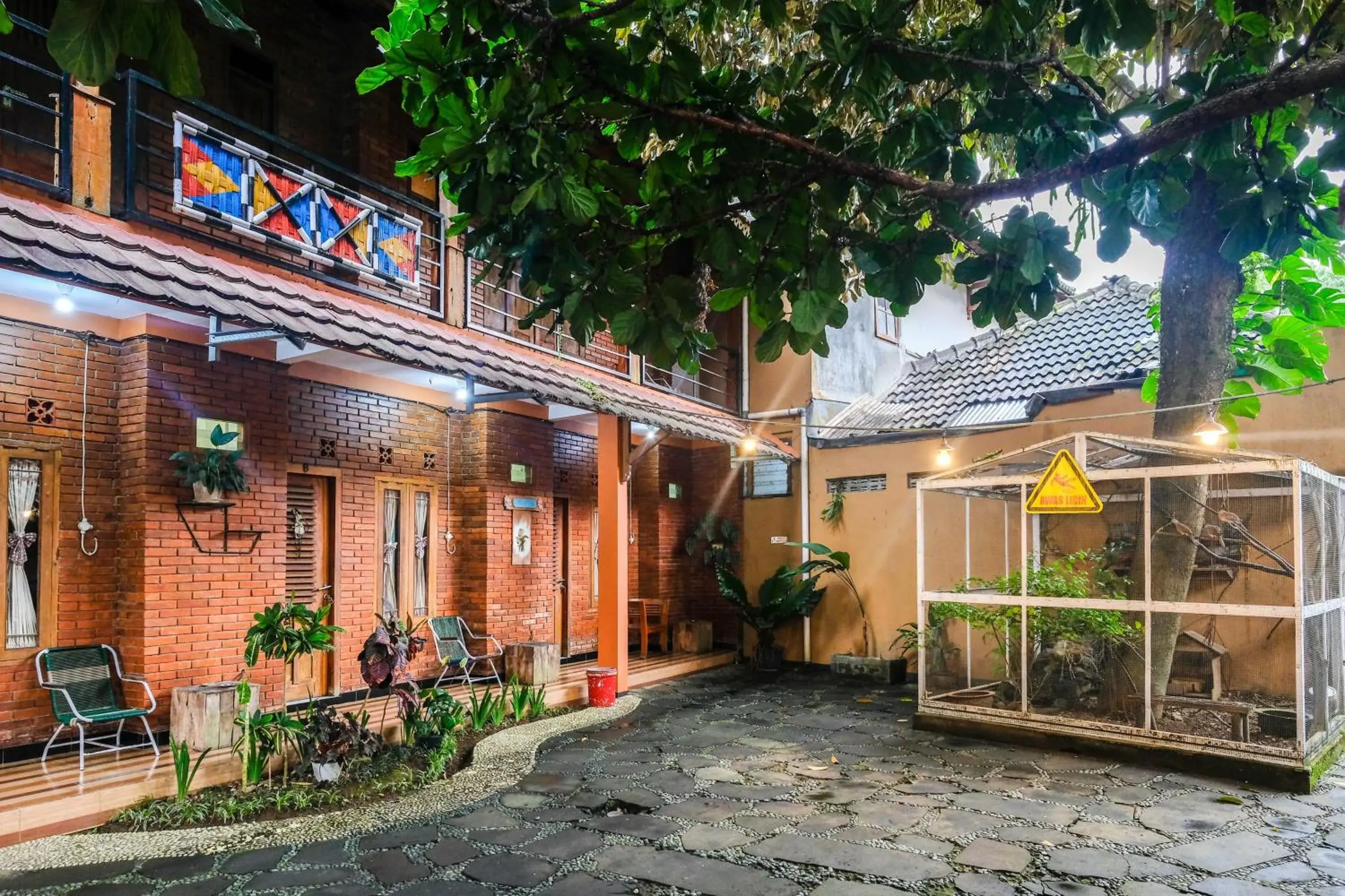 Property building in RedDoorz Syariah near Akmil Magelang Property building in RedDoorz Syariah near Akmil Magelang