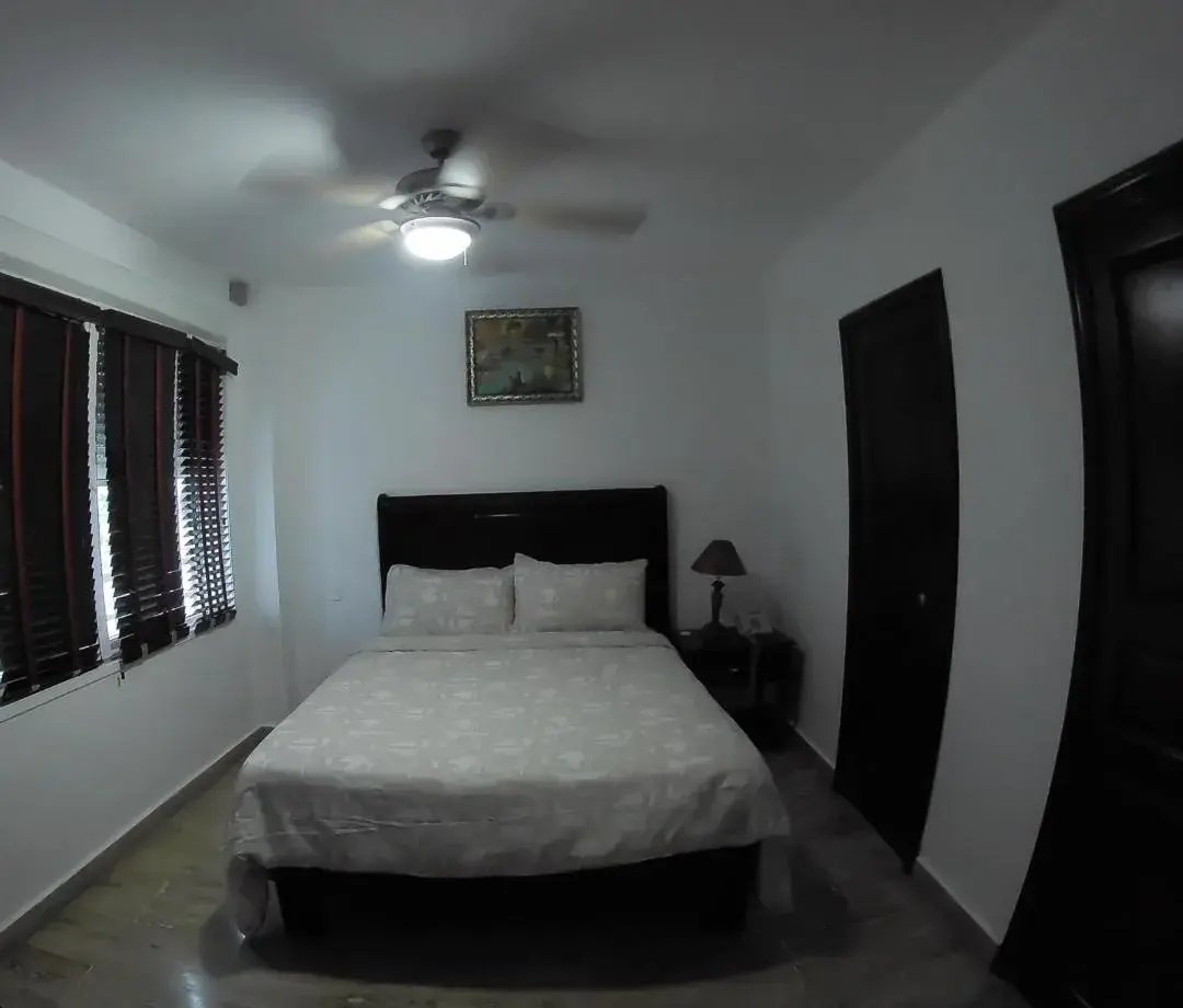 Bed in Hotel Discovery Bed in Hotel Discovery