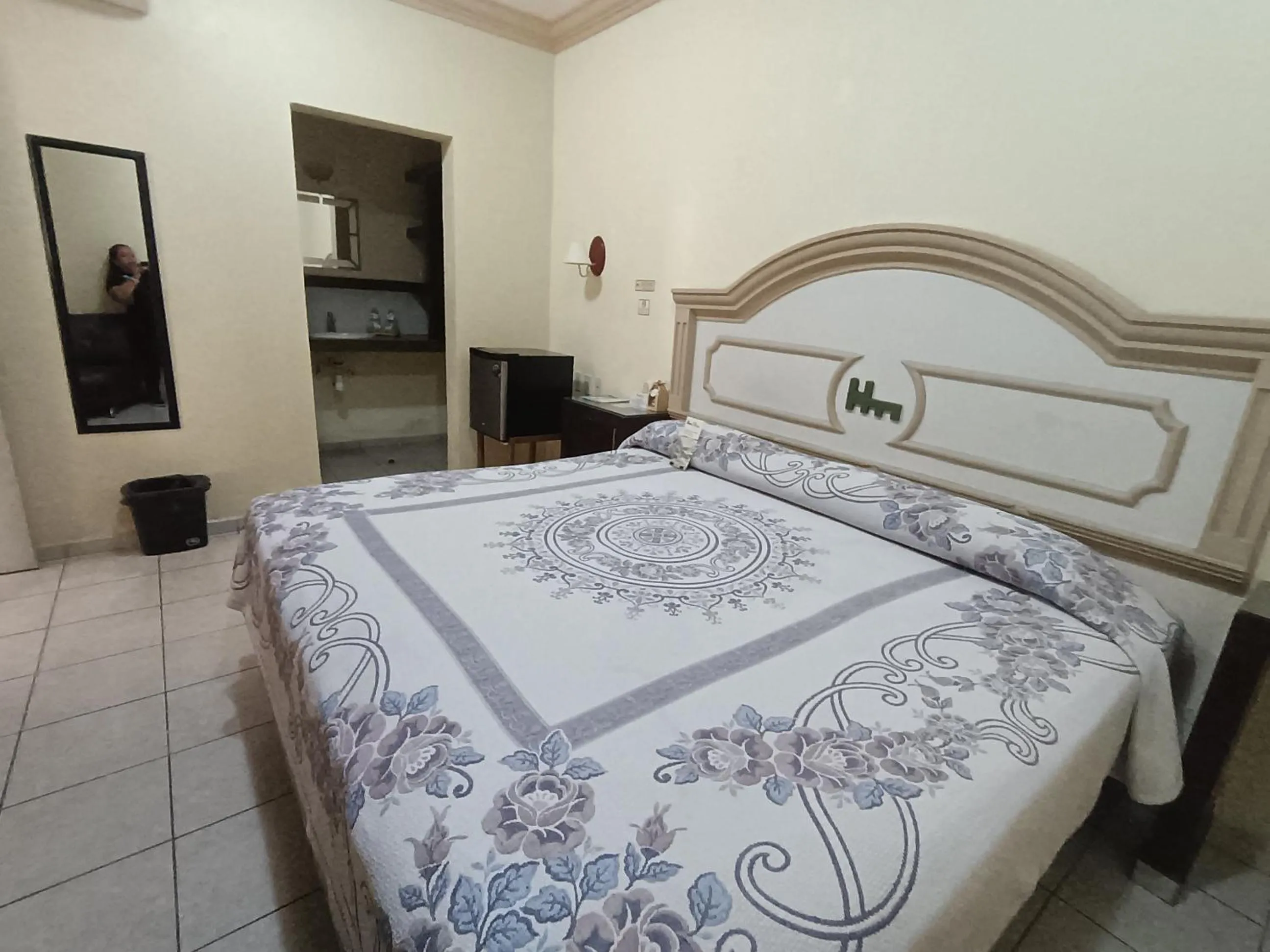 Bed in Hotel La Merced